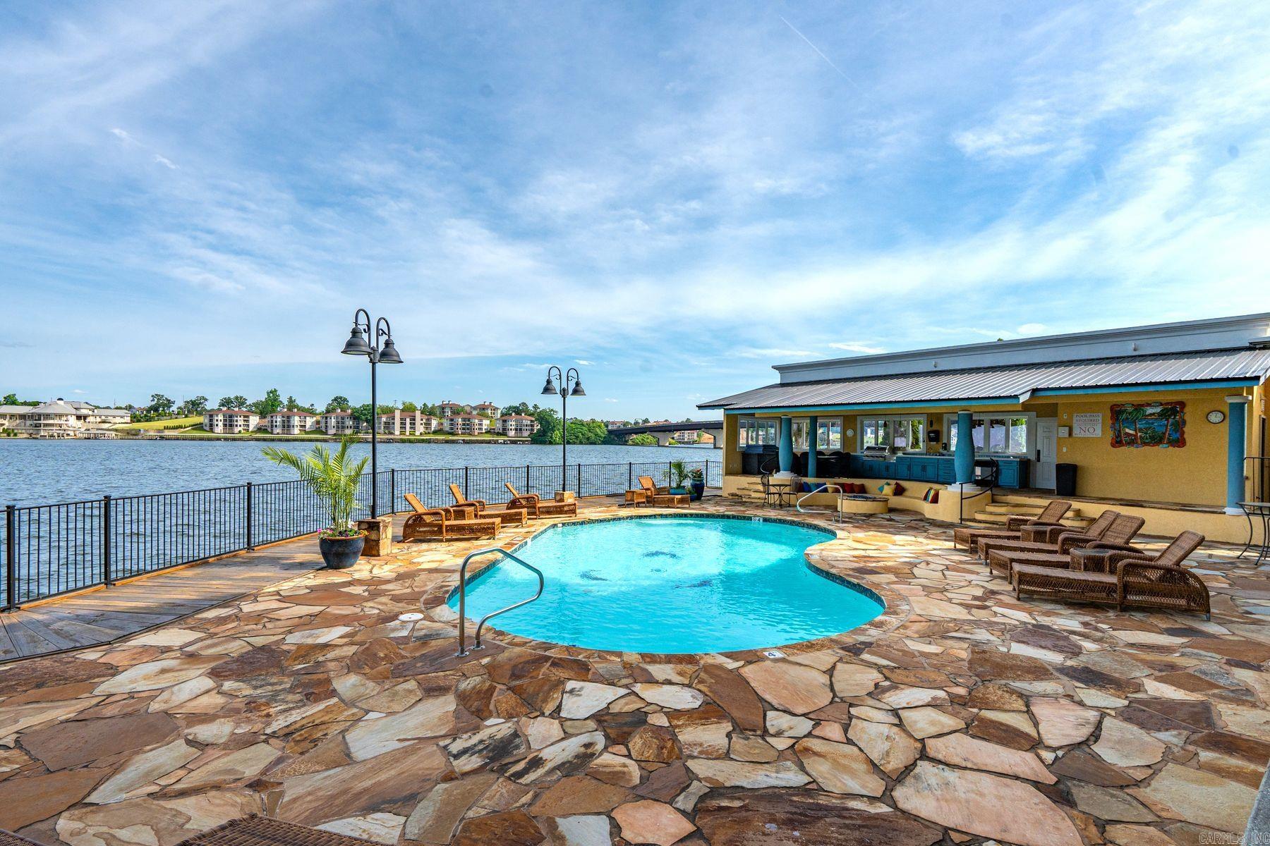 FIESTA BAY HPR - Residential