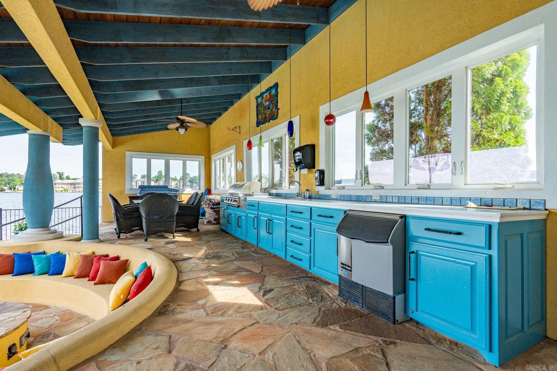 FIESTA BAY HPR - Residential