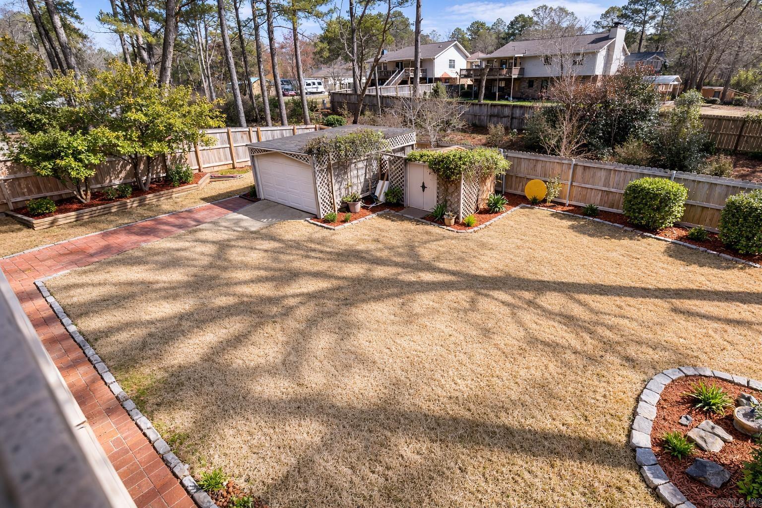 COLONY WEST - Residential