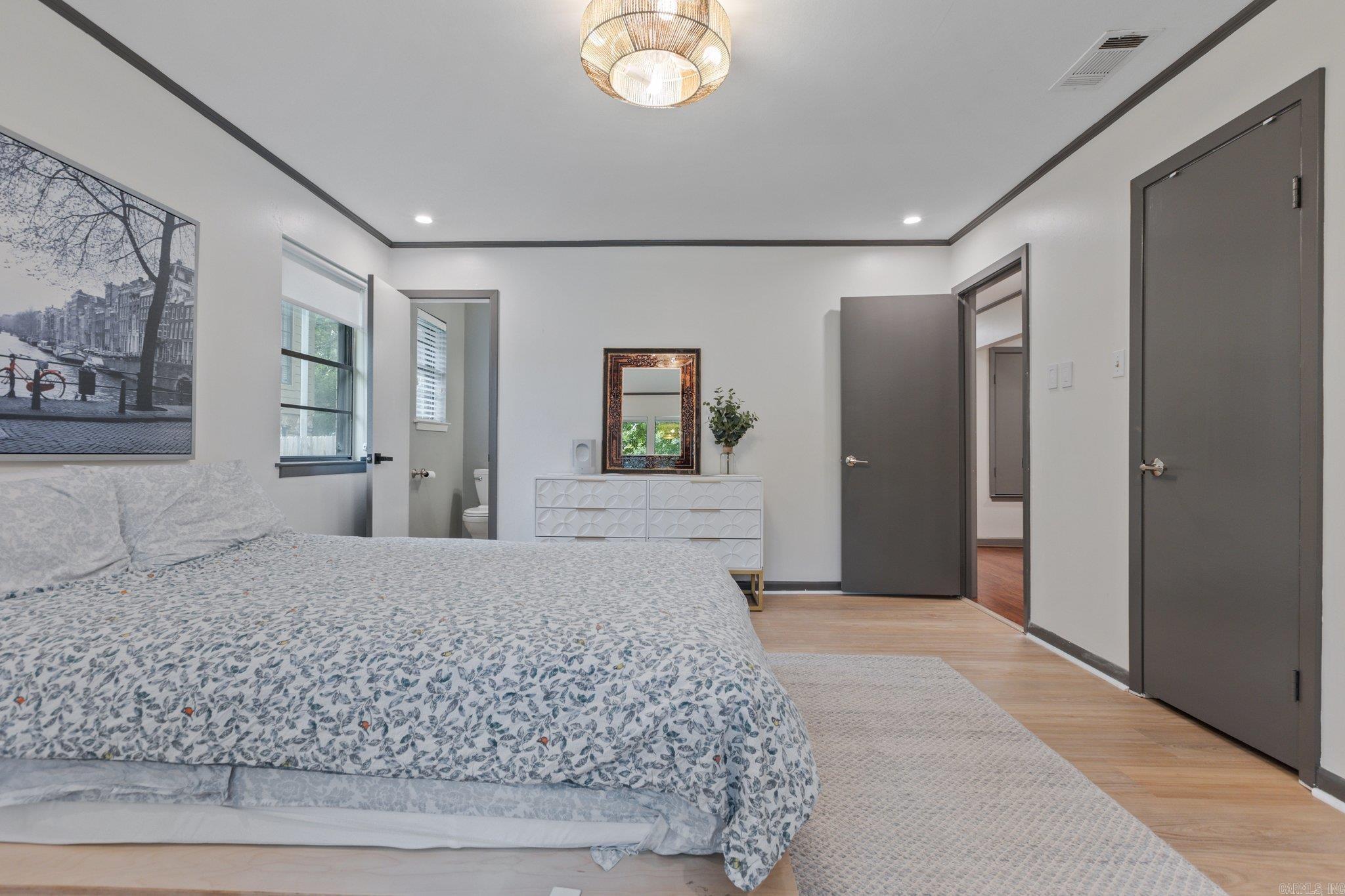 Overlook Park - Residential Lease