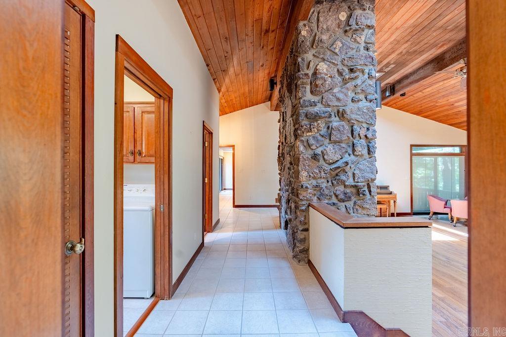 Eden Isle-Country Club - Residential
