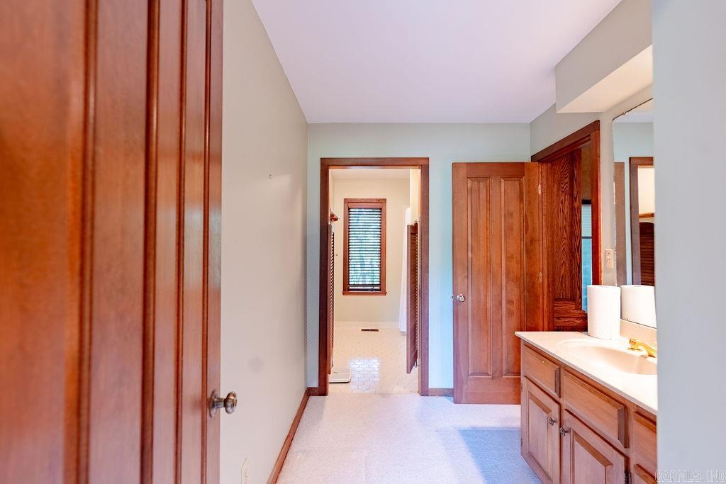 Eden Isle-Country Club - Residential