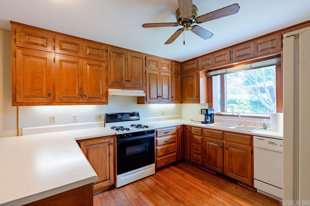 Eden Isle-Country Club - Residential