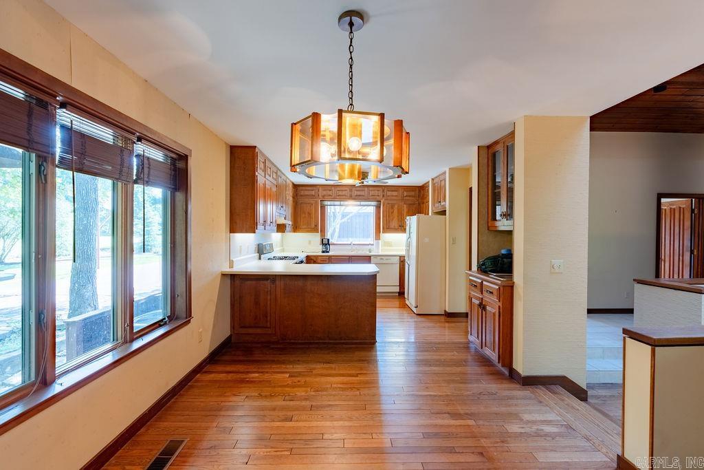Eden Isle-Country Club - Residential