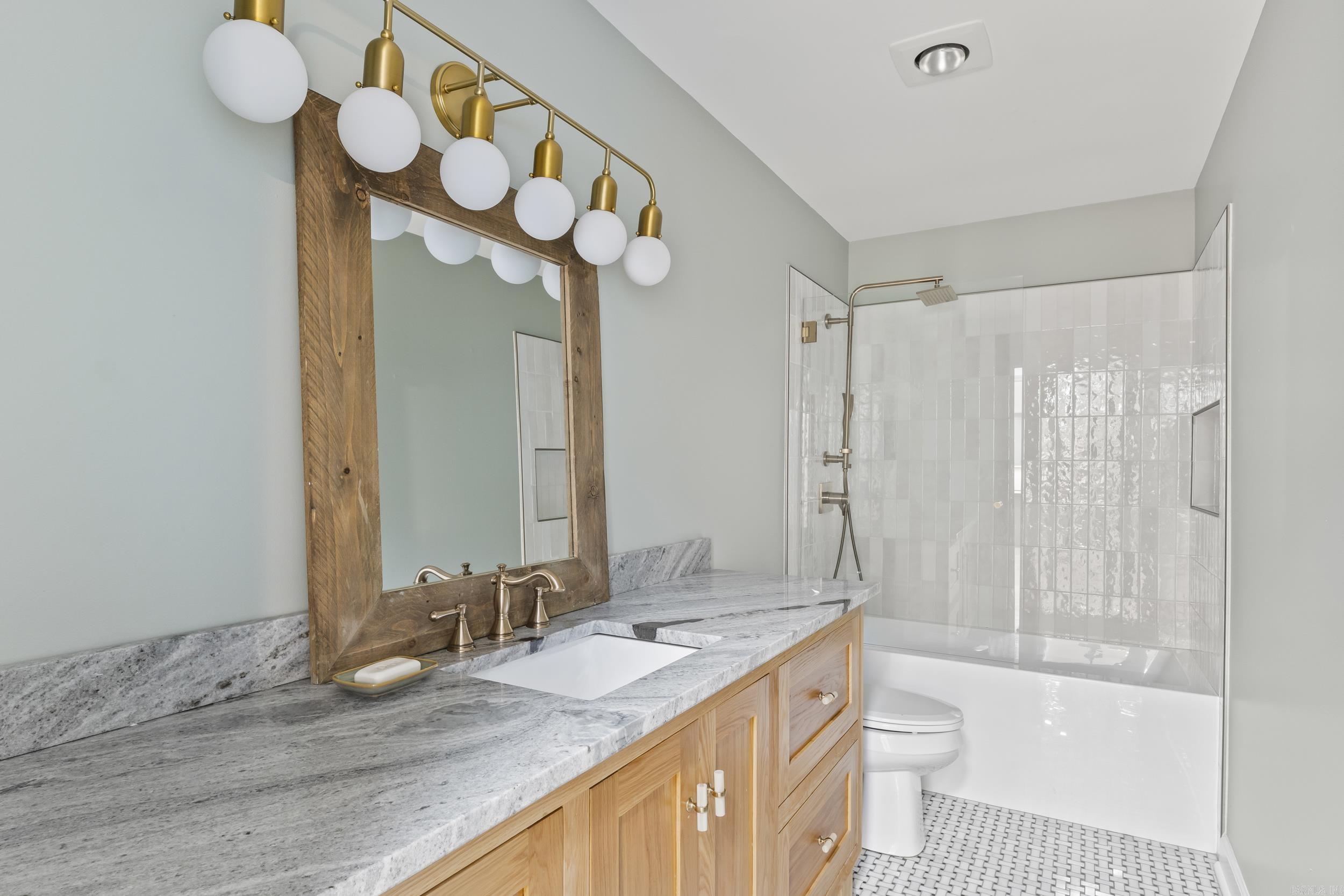 Tucker Creek - Residential