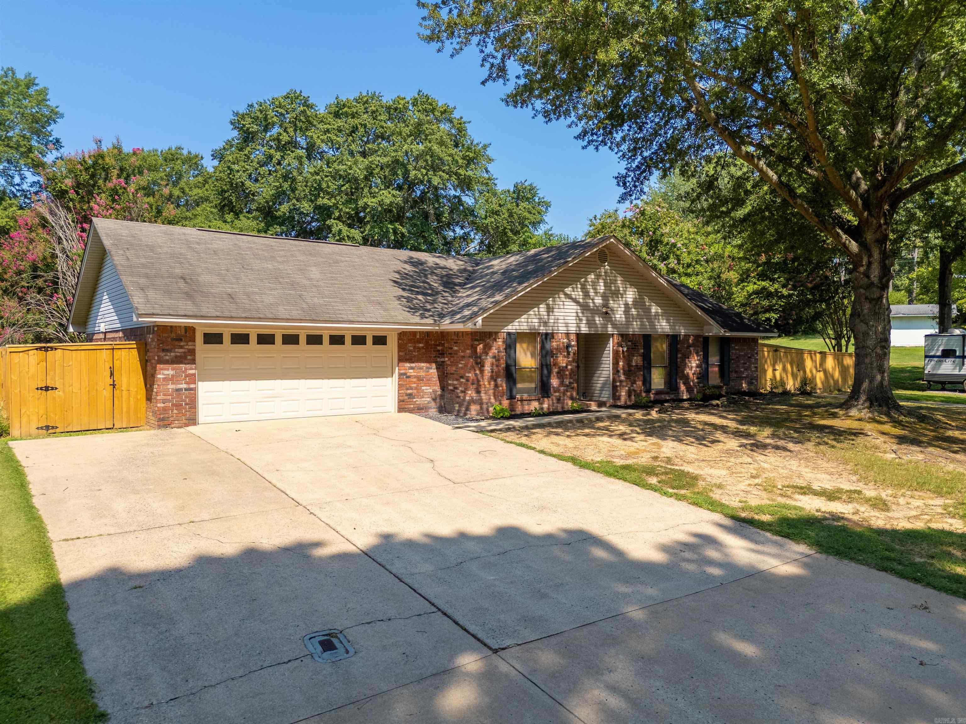 Tucker Creek - Residential