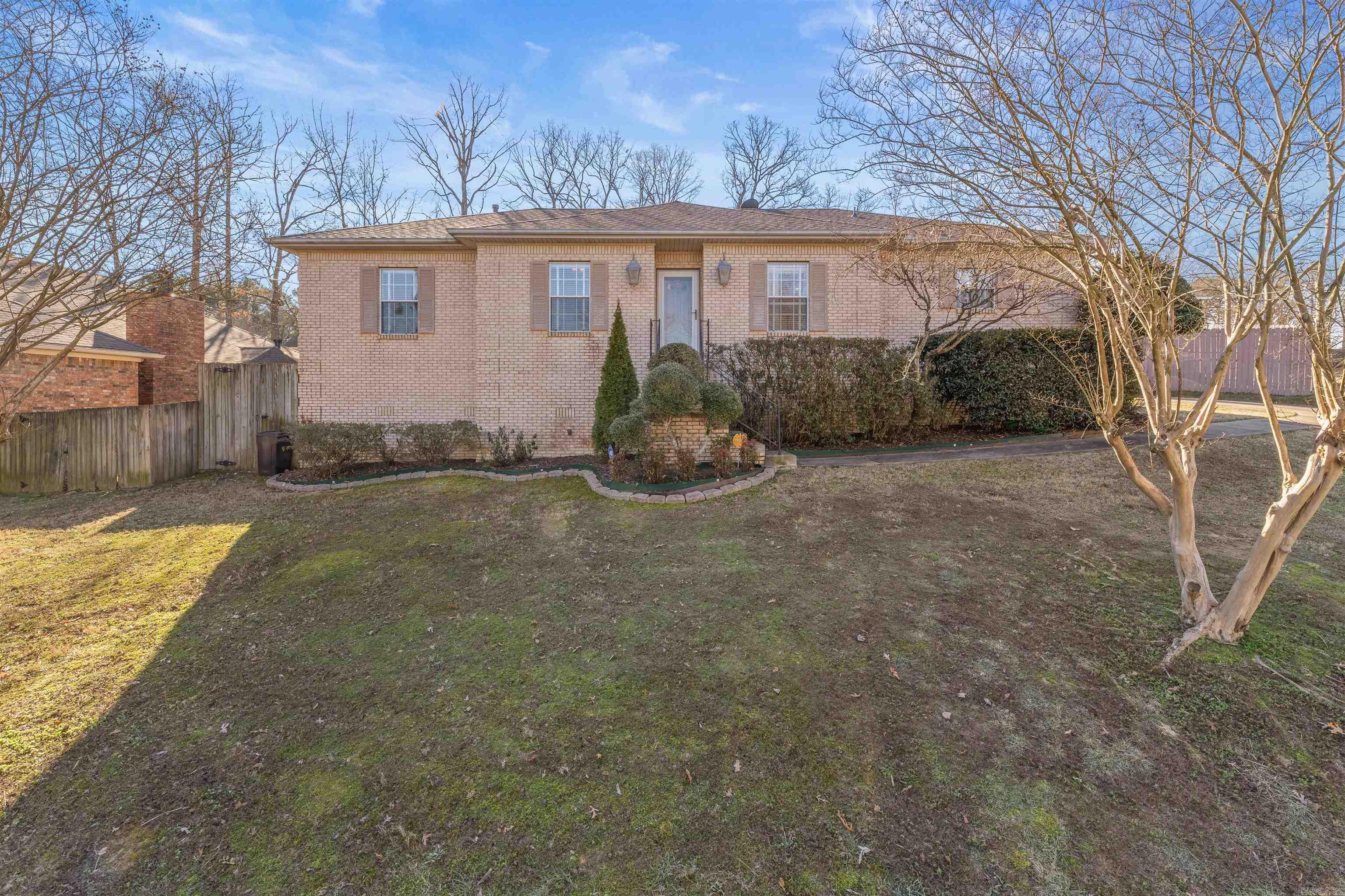This beautiful 1 level Brick home has it all. Bright cheerful chefs dream, eat-in kitchen comes with lots of storage. Beautiful bruce hardwoods throughout and new tile in the laundry room. The 2 skylights bring in the natural light and the windows offer view to private backyard & porch. Enjoy the low maintenance backyard oasis with a tranquil waterfall!