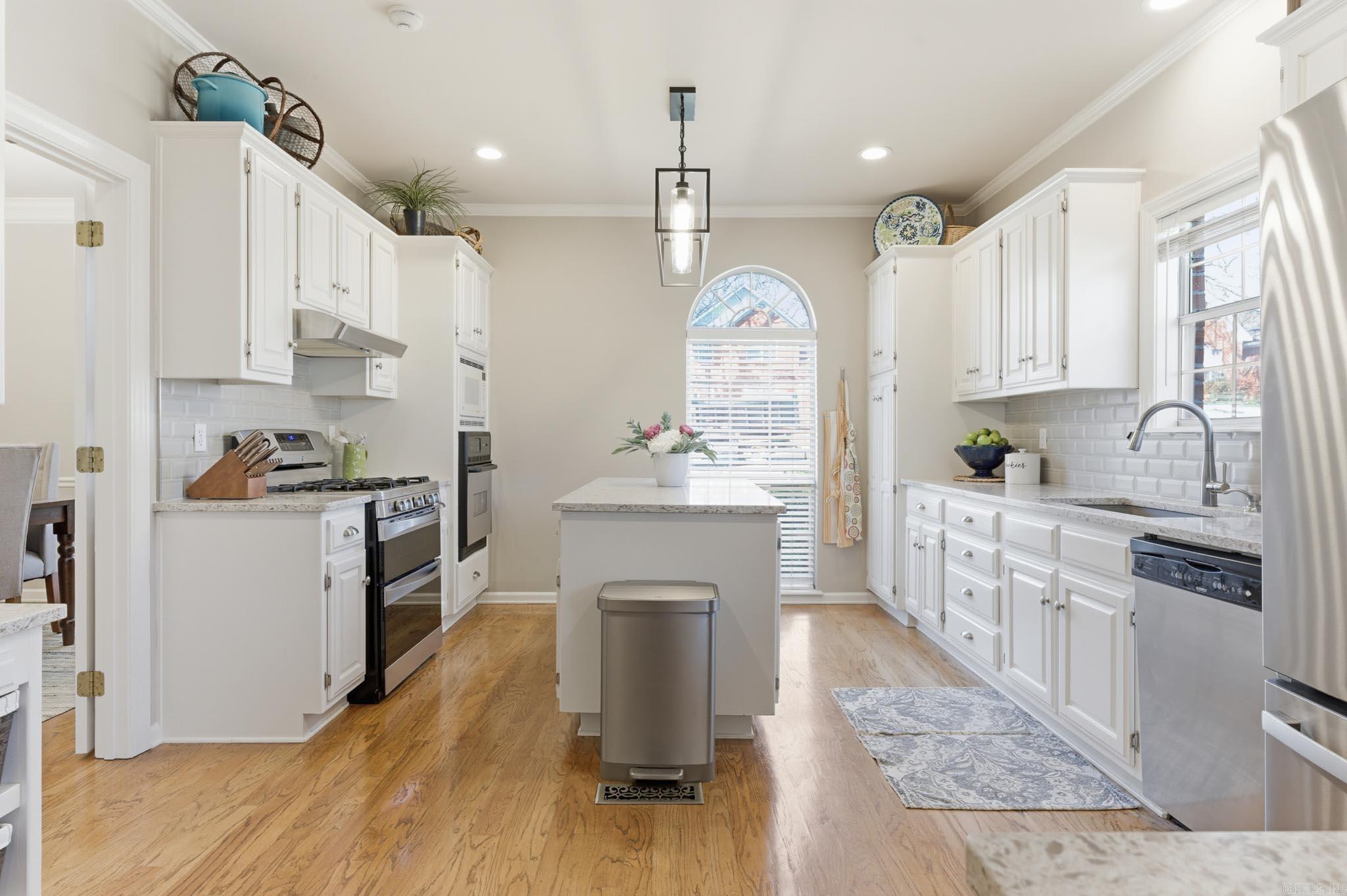 ST CHARLES ADDN - Residential