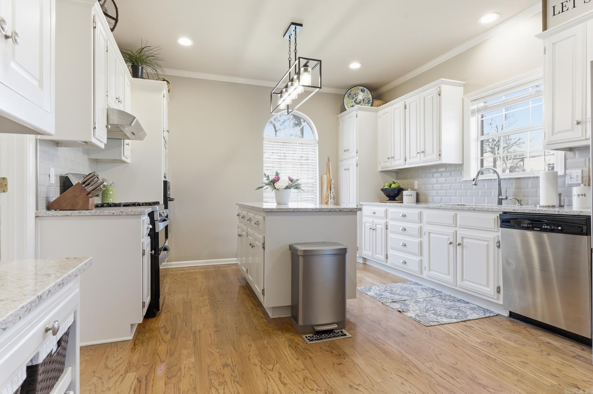 ST CHARLES ADDN - Residential