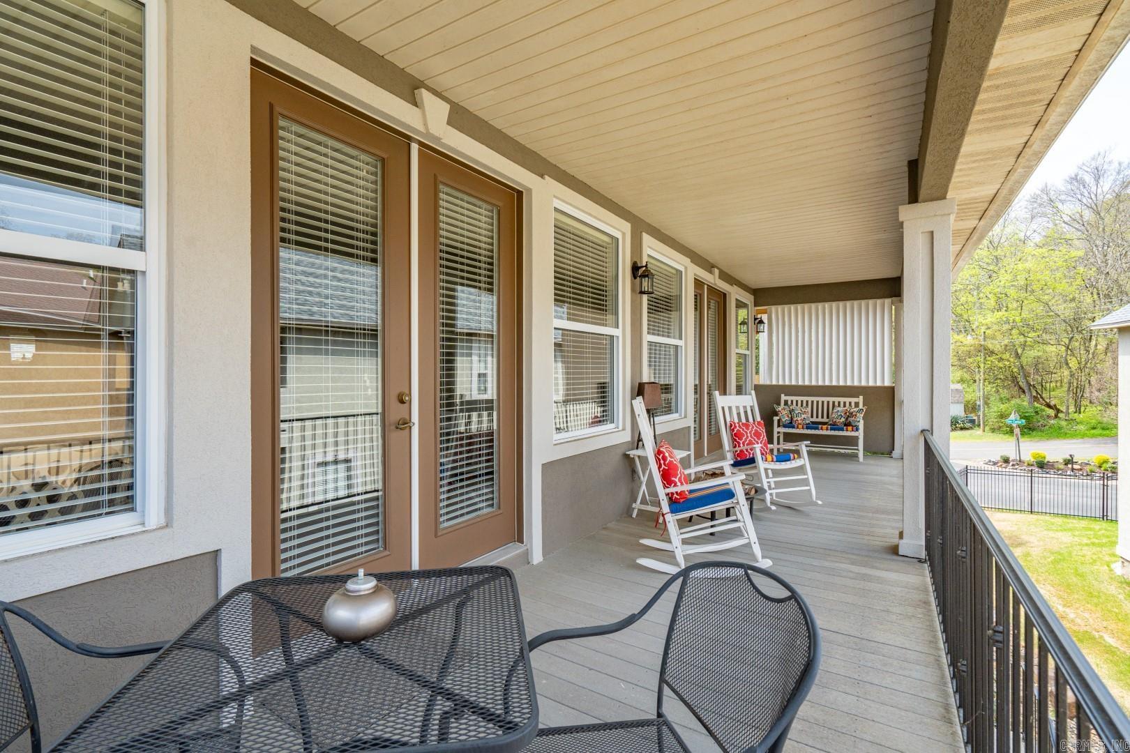 LIGHTHOUSE COVE - Residential