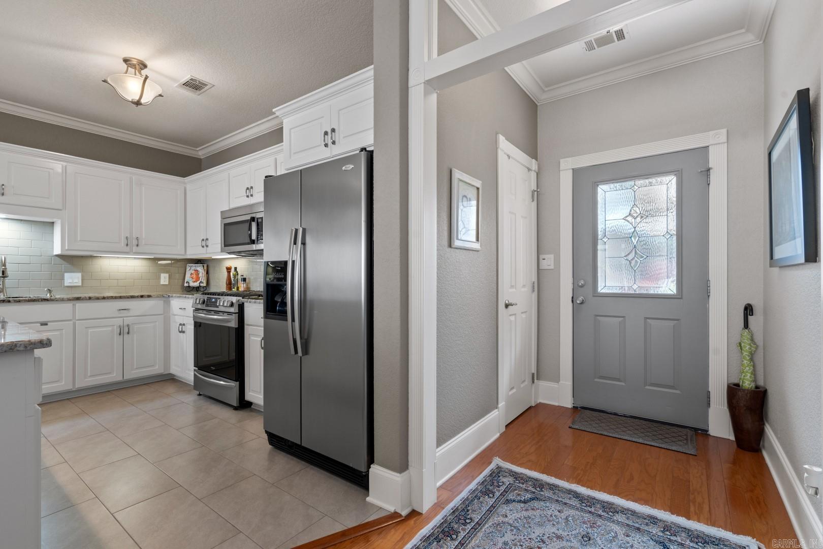 LIGHTHOUSE COVE - Residential