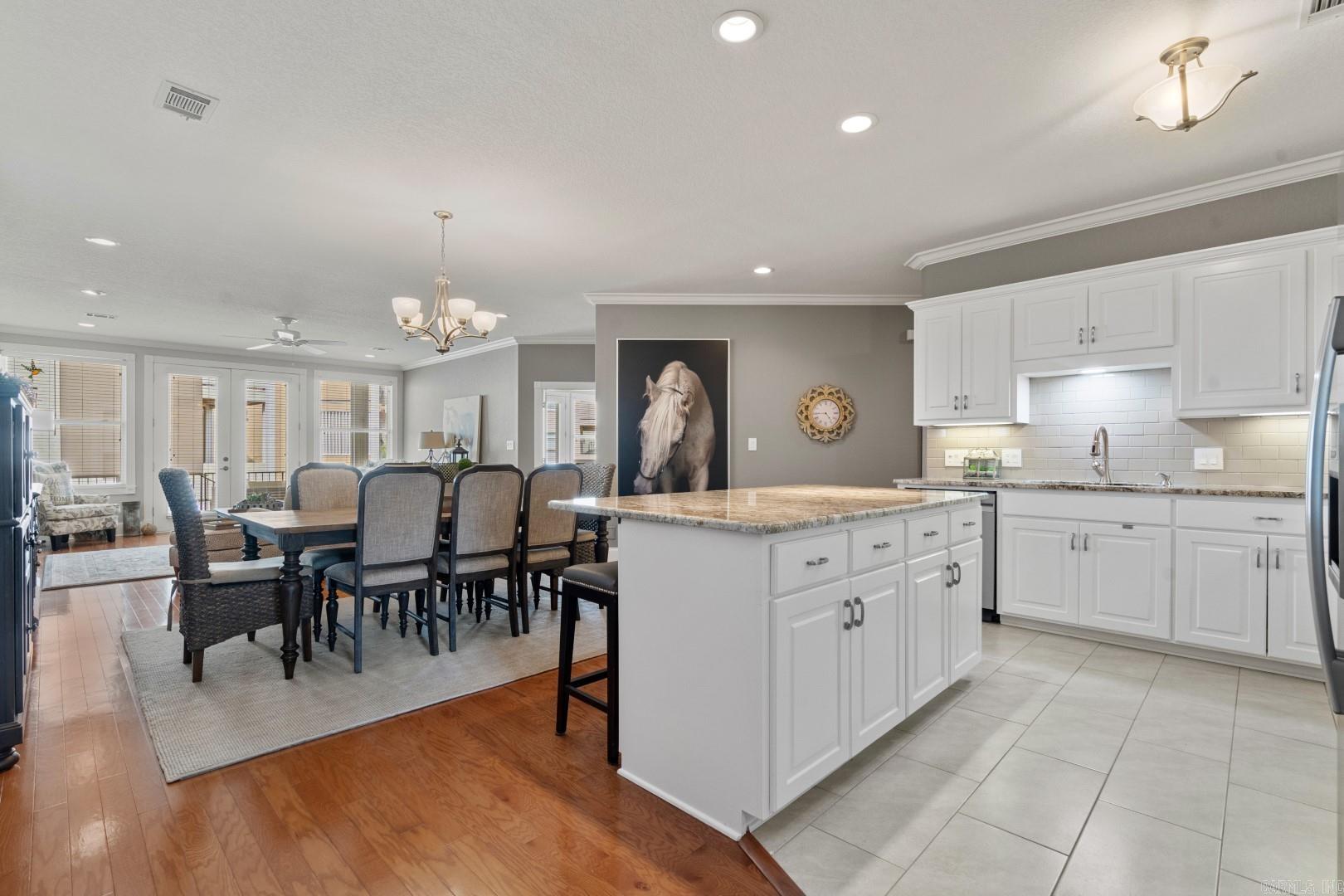 LIGHTHOUSE COVE - Residential