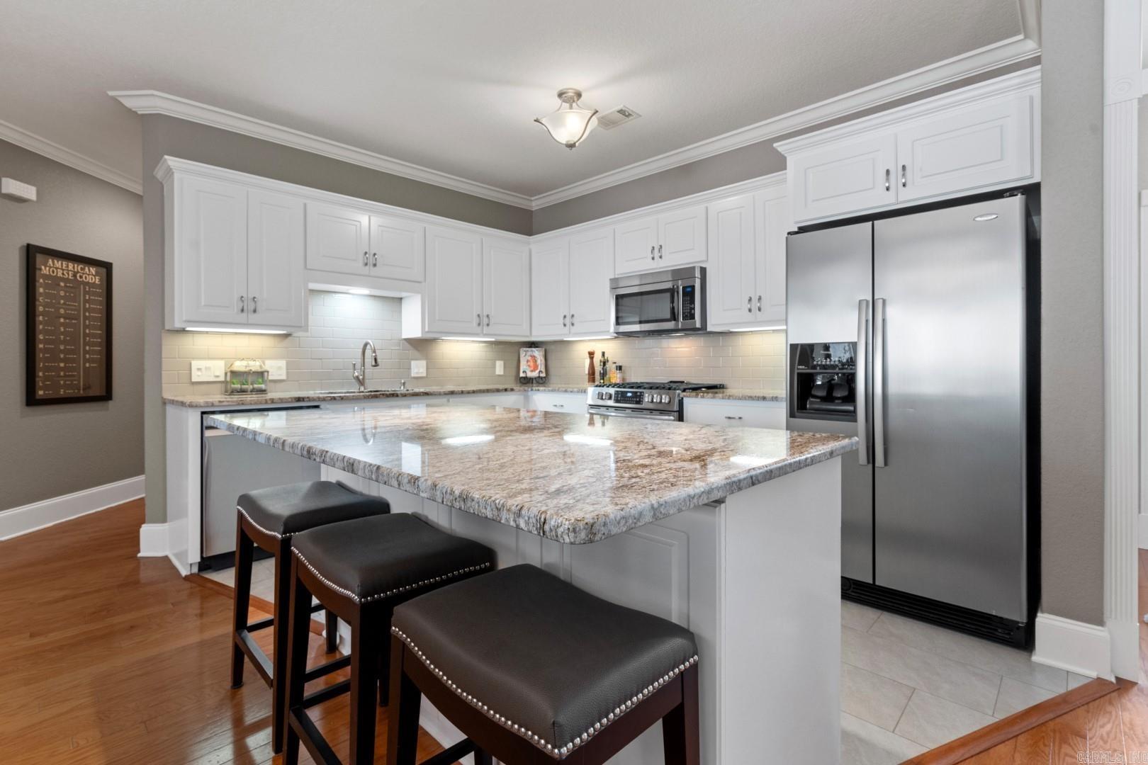 LIGHTHOUSE COVE - Residential