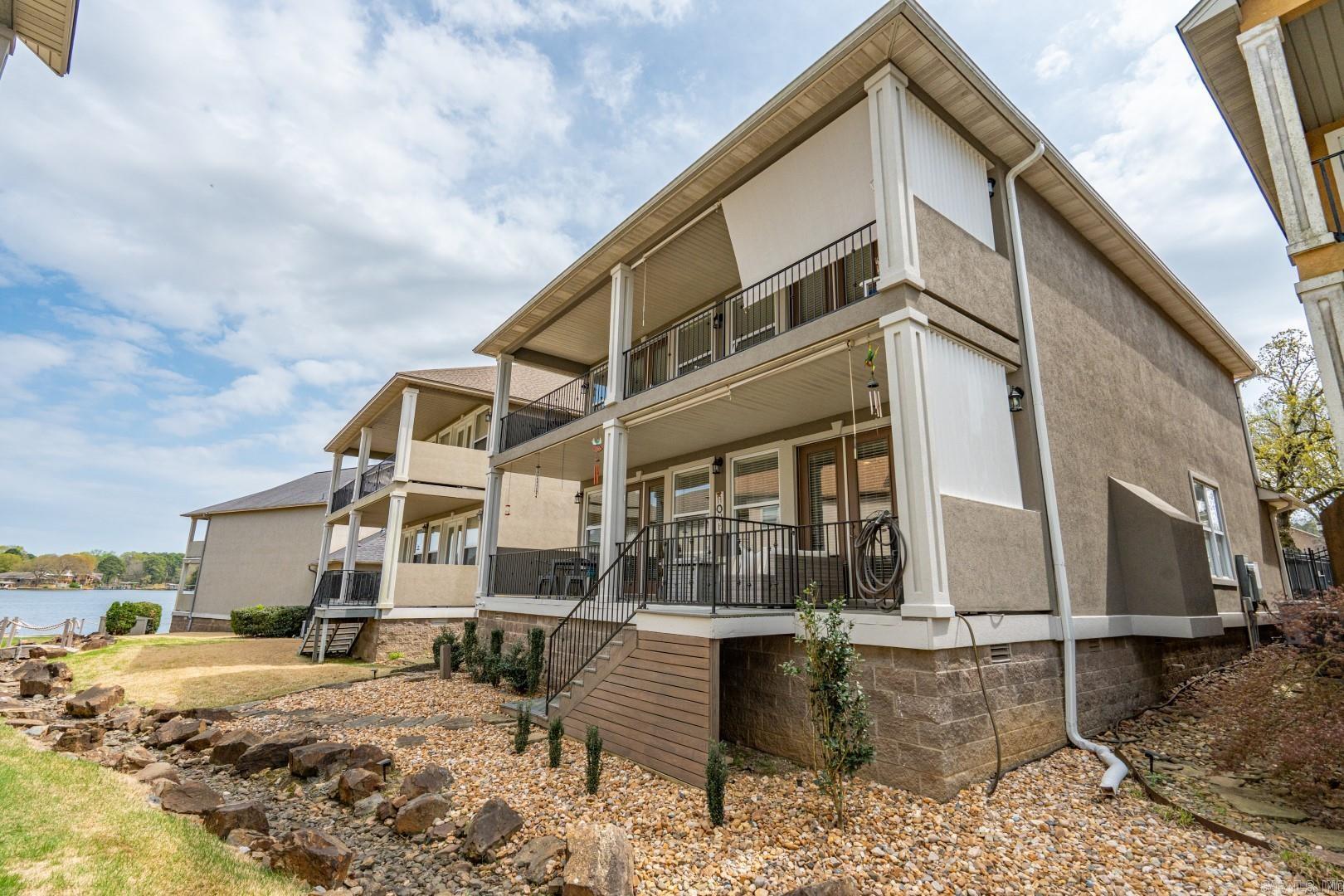 LIGHTHOUSE COVE - Residential