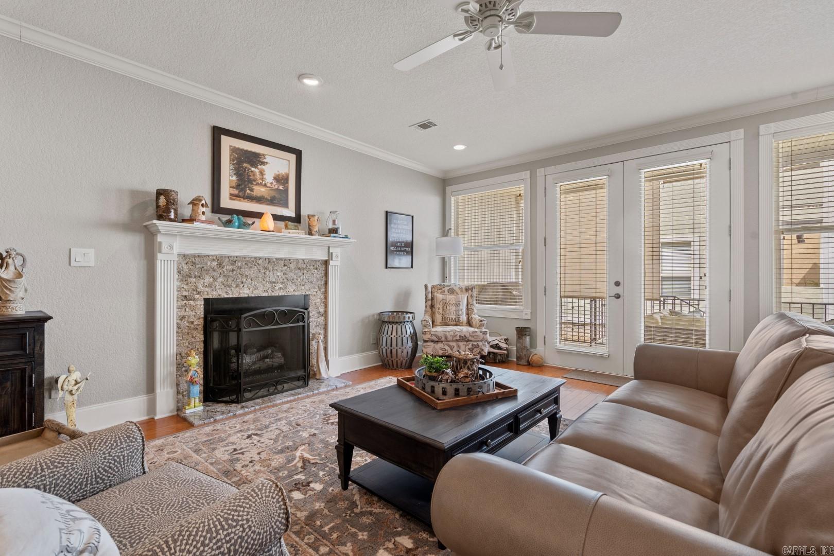 LIGHTHOUSE COVE - Residential