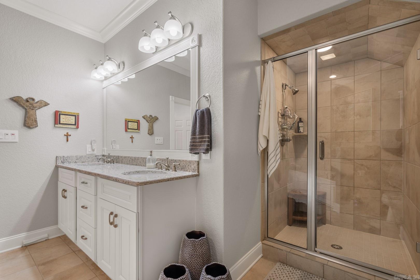 LIGHTHOUSE COVE - Residential