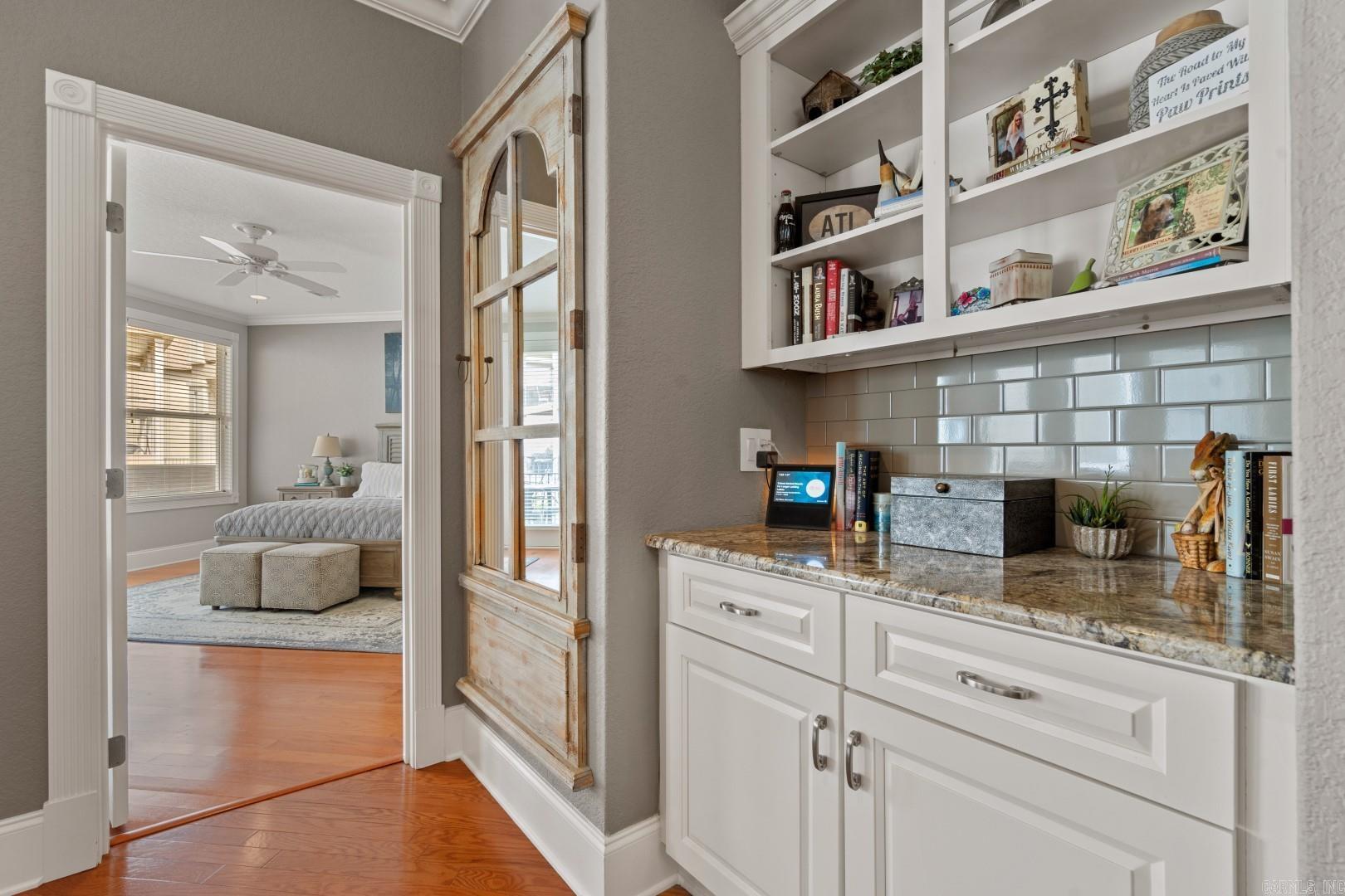 LIGHTHOUSE COVE - Residential