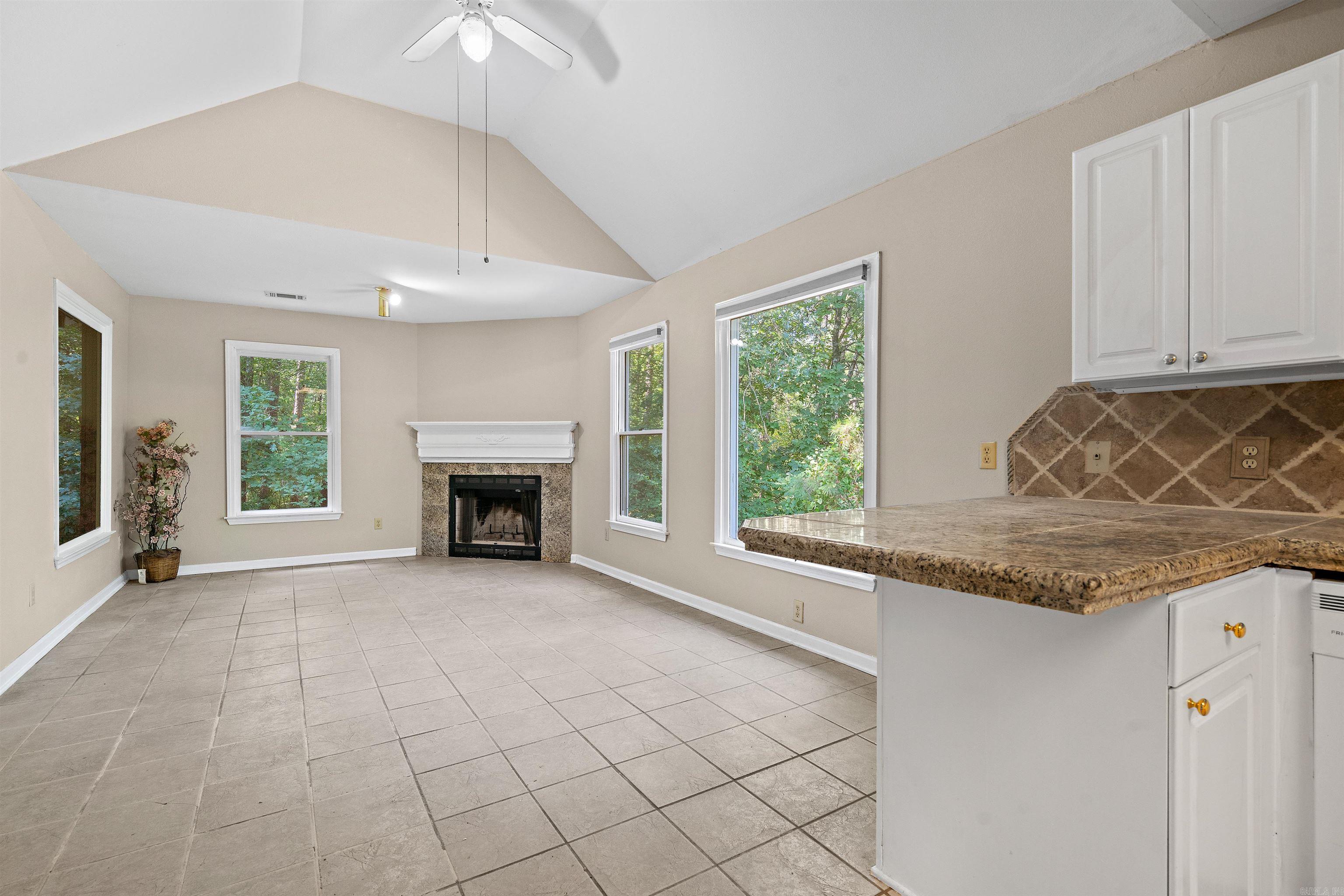 Hickory Nut Mountain Estates - Residential