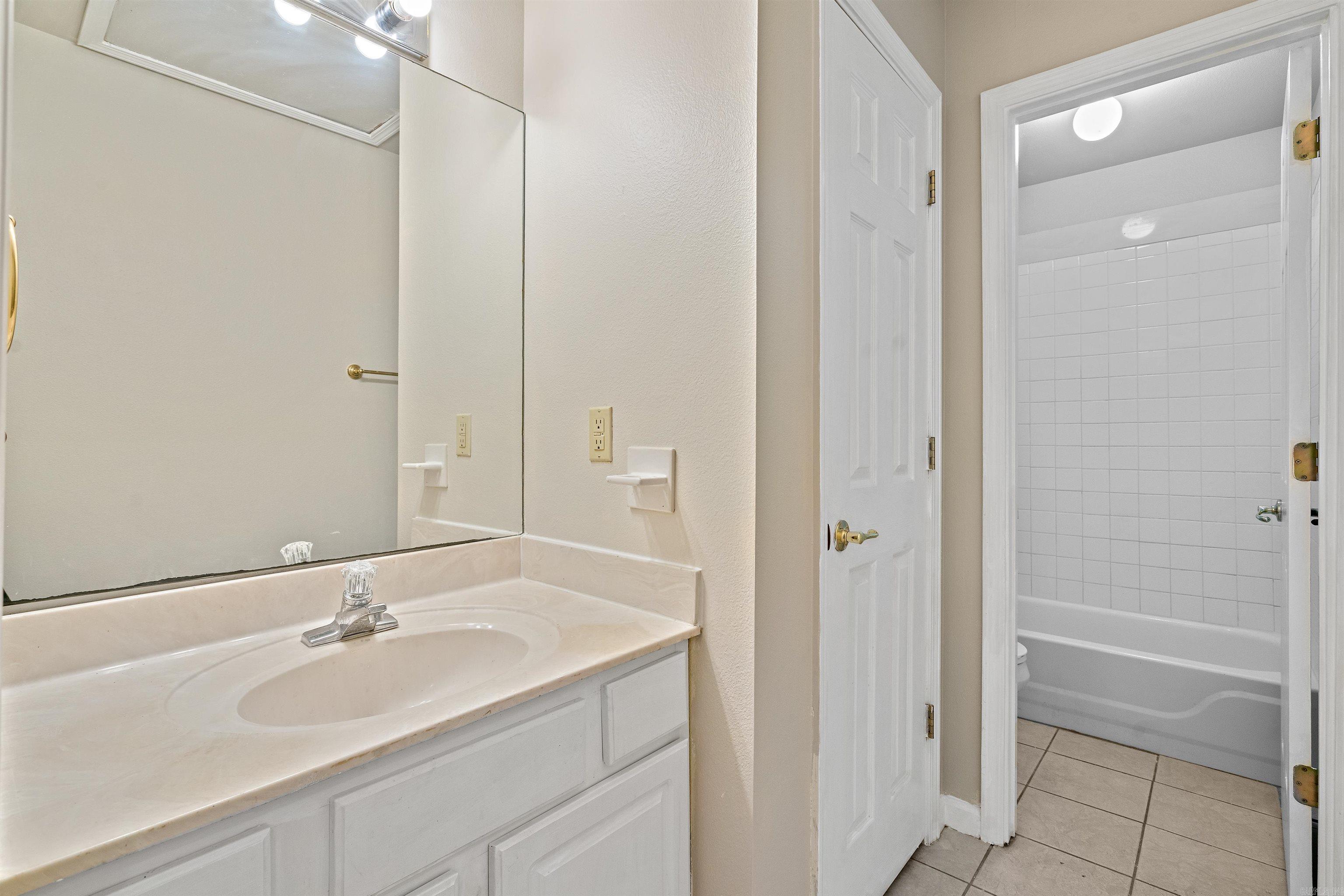 Hickory Nut Mountain Estates - Residential