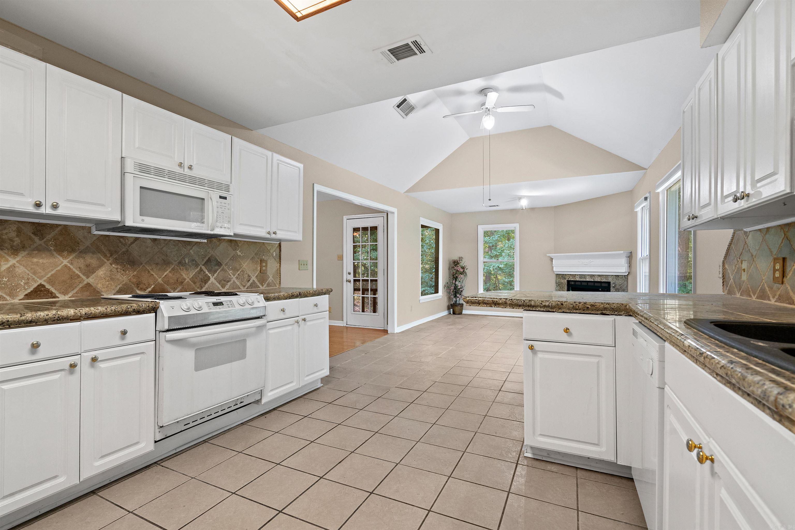 Hickory Nut Mountain Estates - Residential