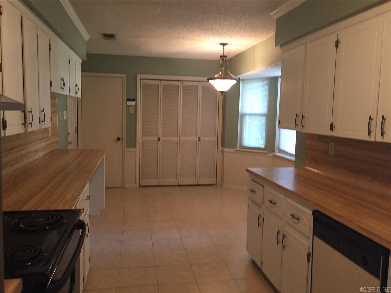 Oak Brooke - Residential Lease