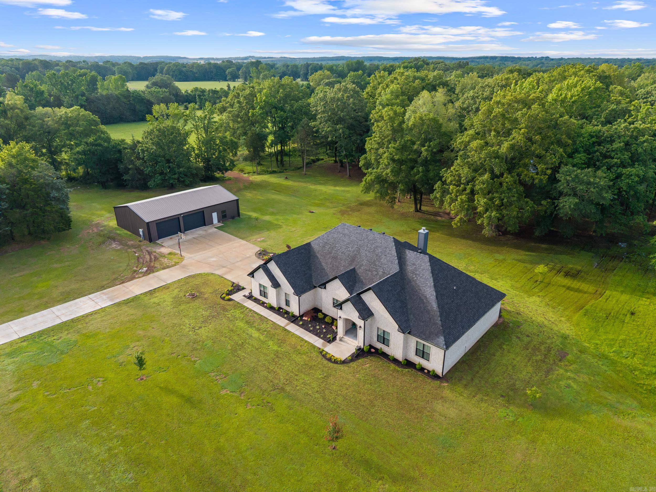 Metes & Bounds - Residential