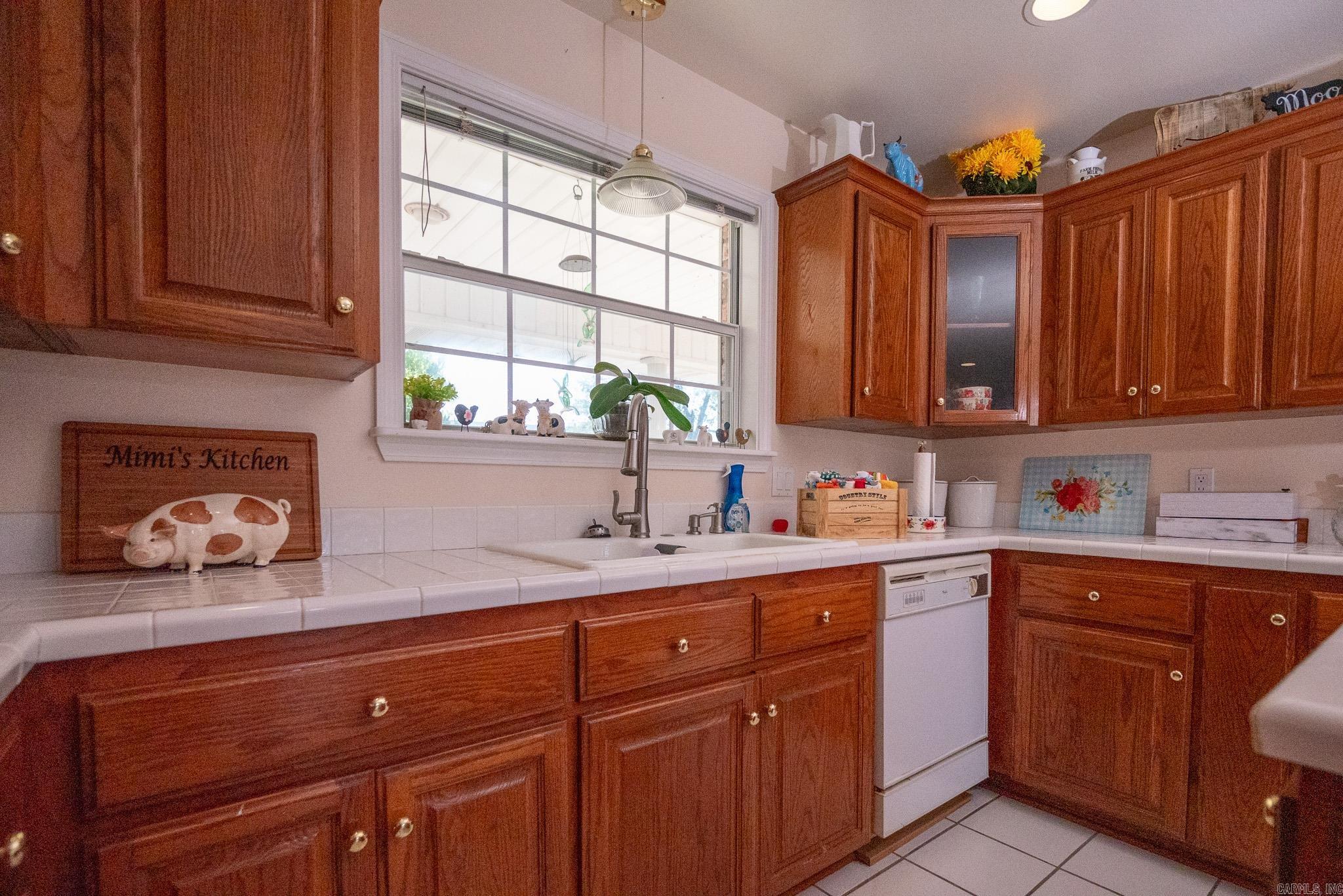 SPRING LAKE - Residential