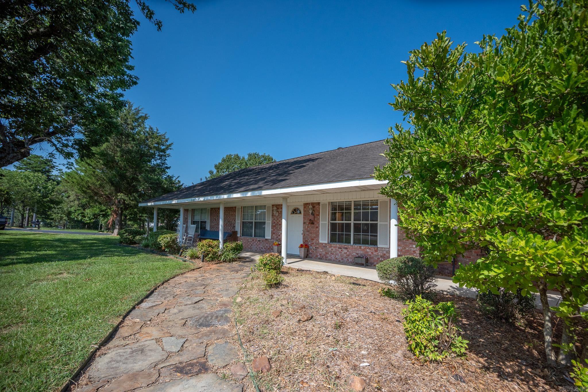 SPRING LAKE - Residential