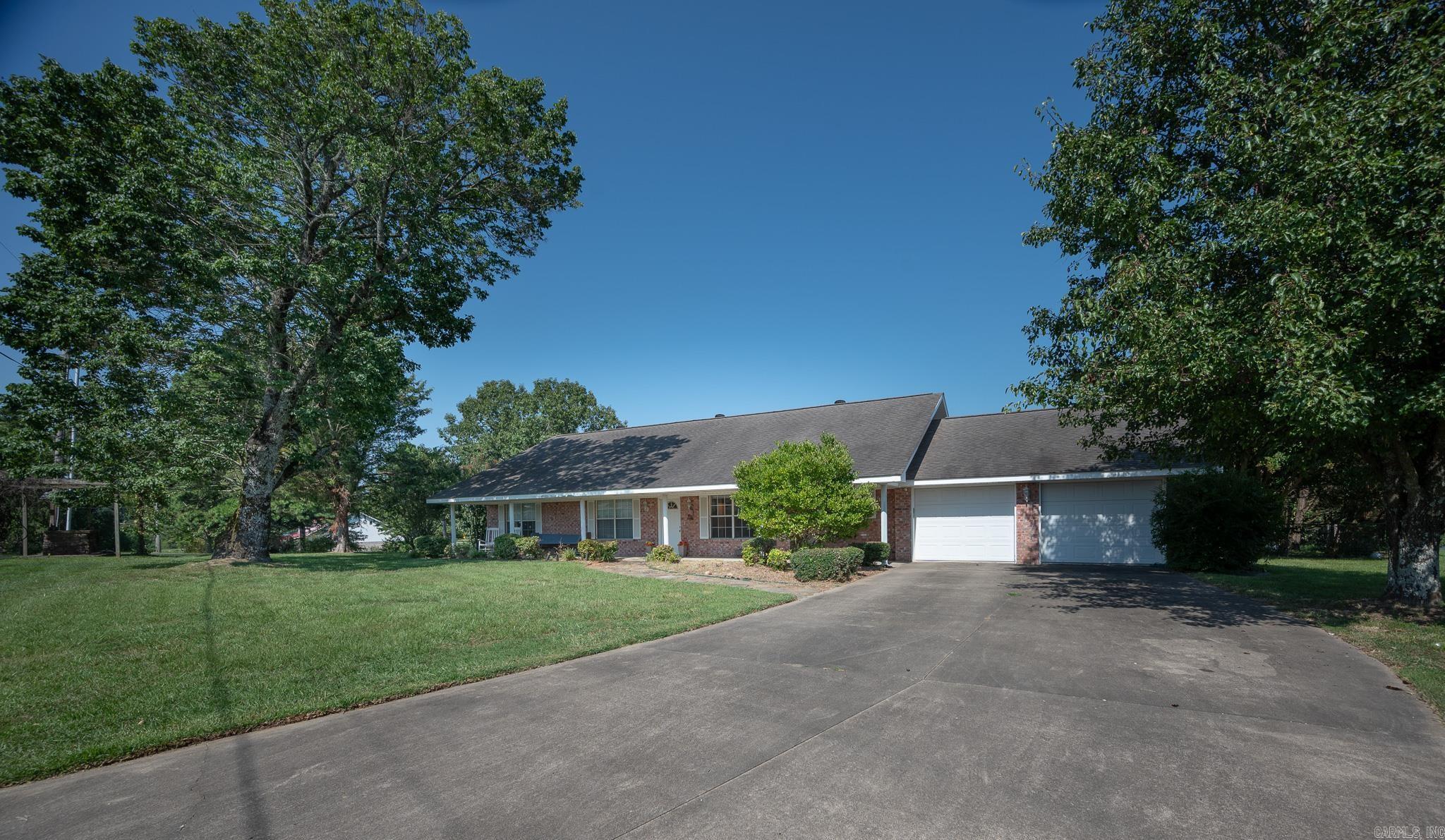 SPRING LAKE - Residential