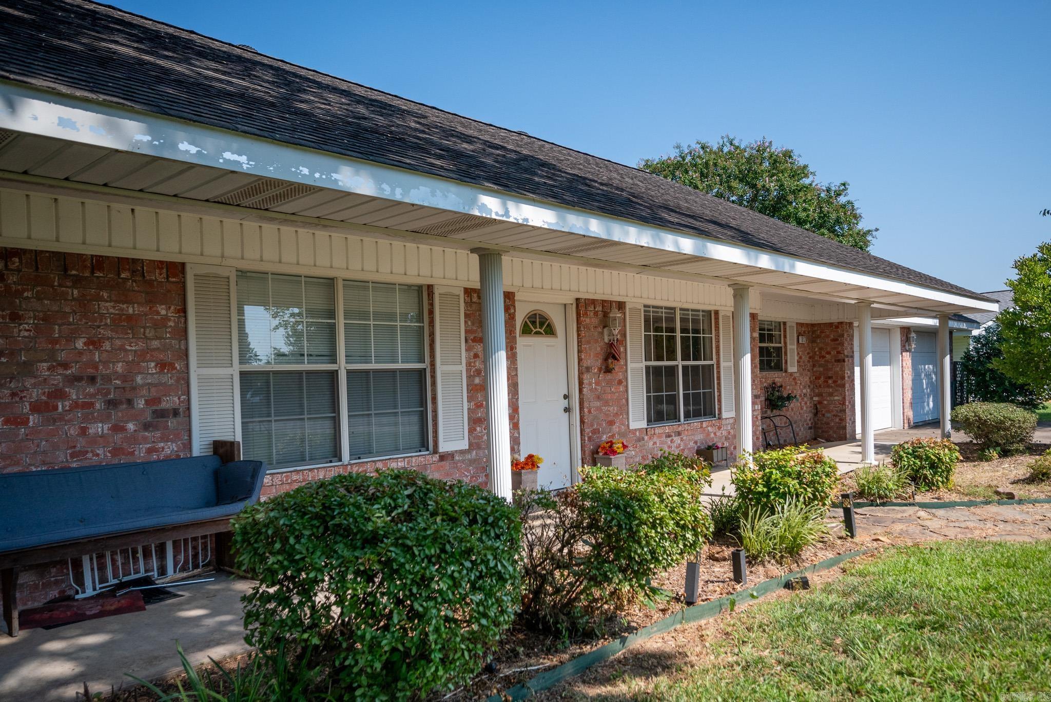 SPRING LAKE - Residential