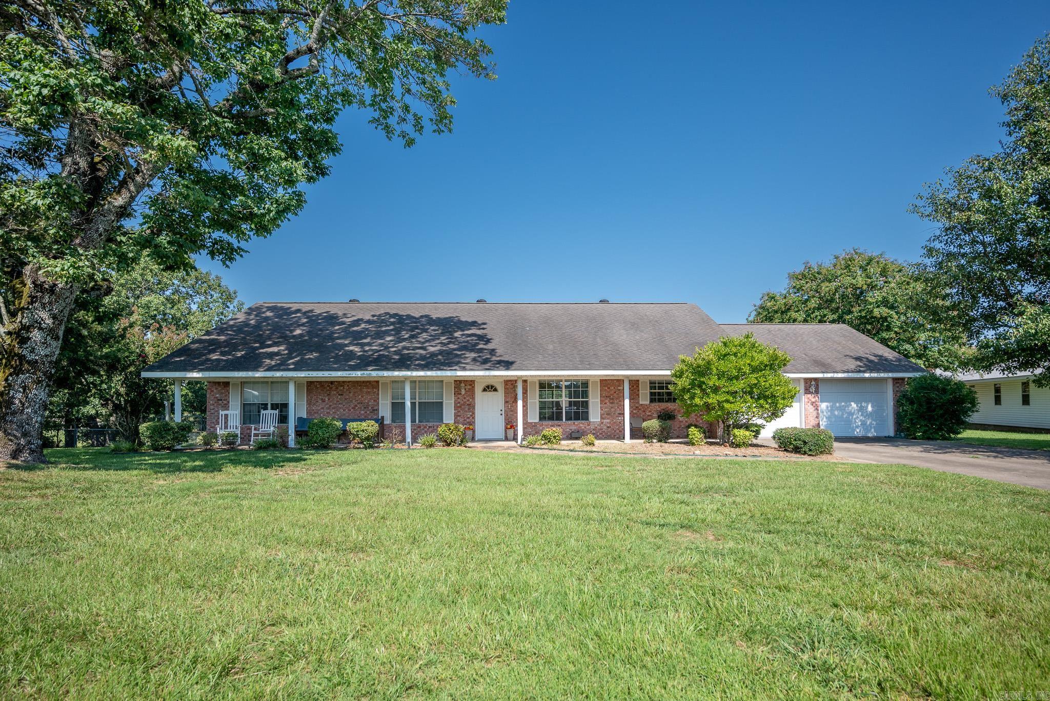 SPRING LAKE - Residential