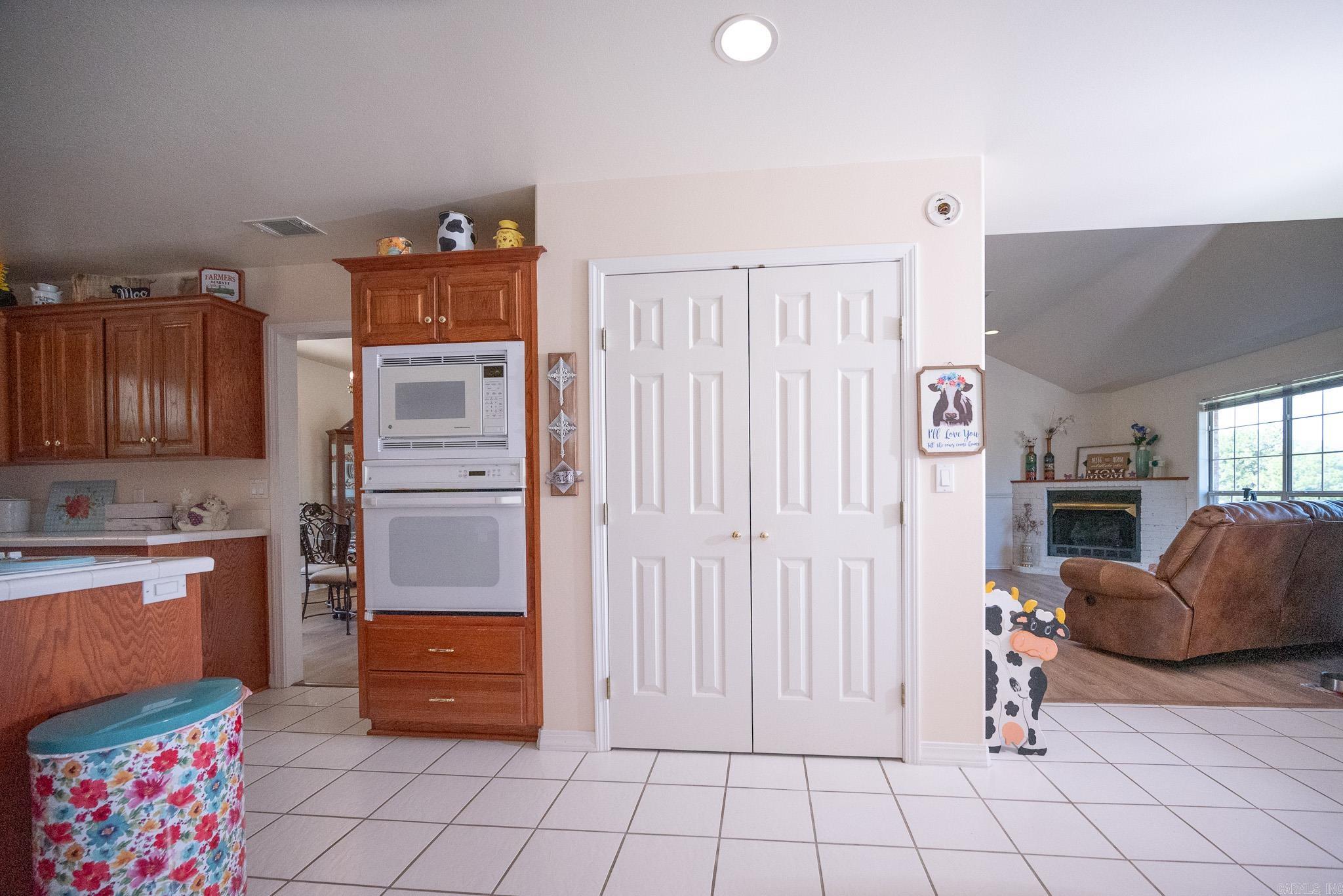 SPRING LAKE - Residential