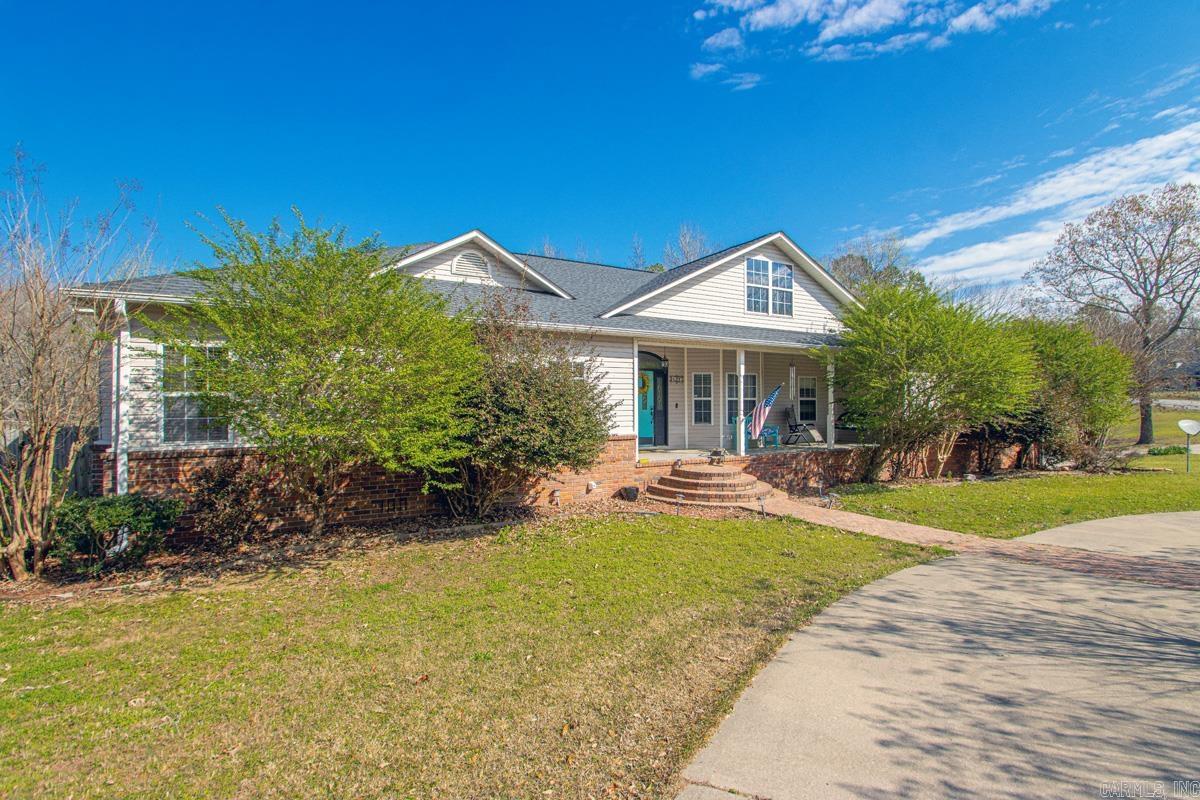 NORTH HILLS - Residential