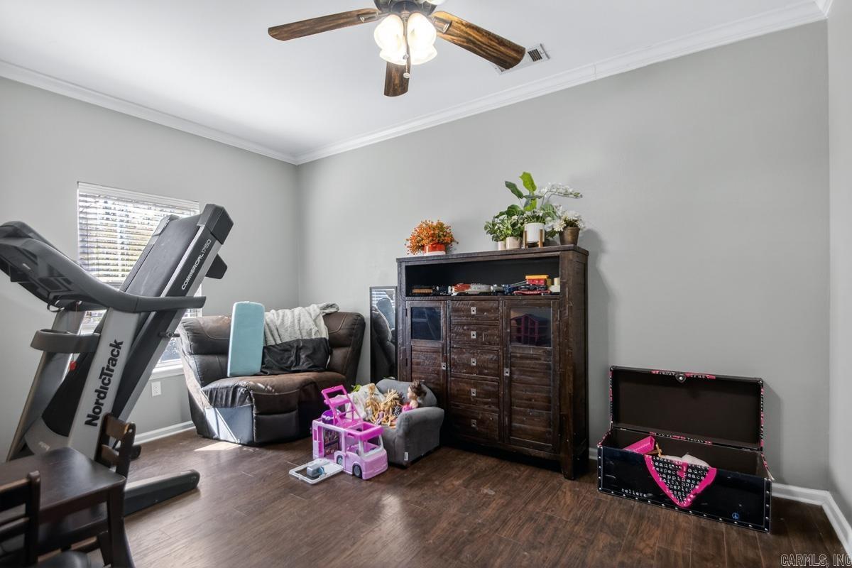 NORTH HILLS - Residential