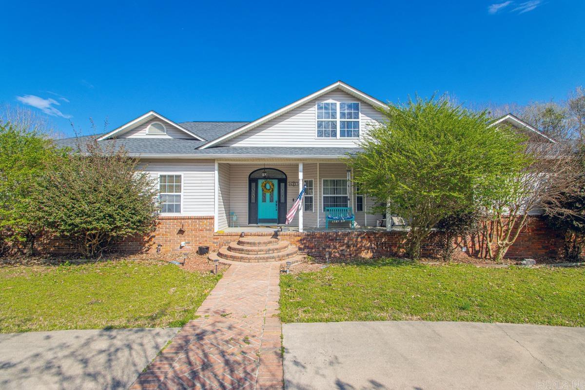 NORTH HILLS - Residential