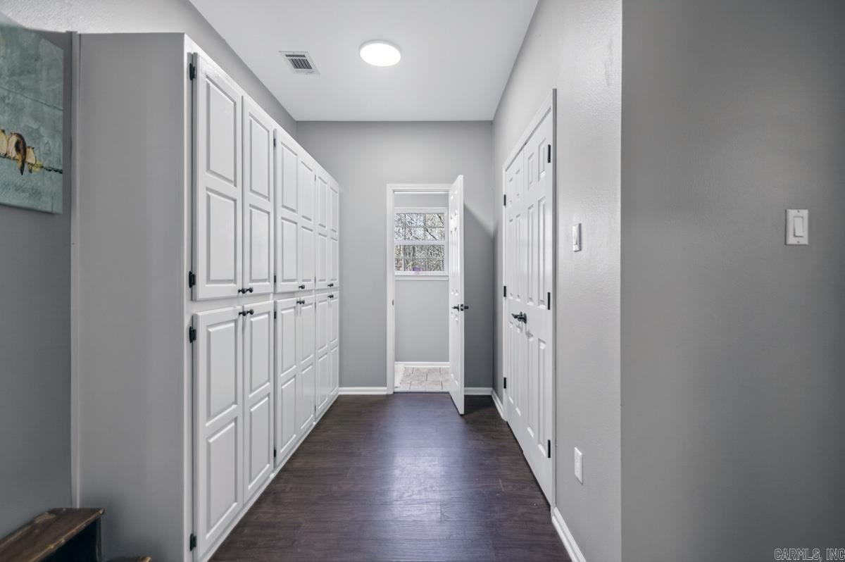 NORTH HILLS - Residential