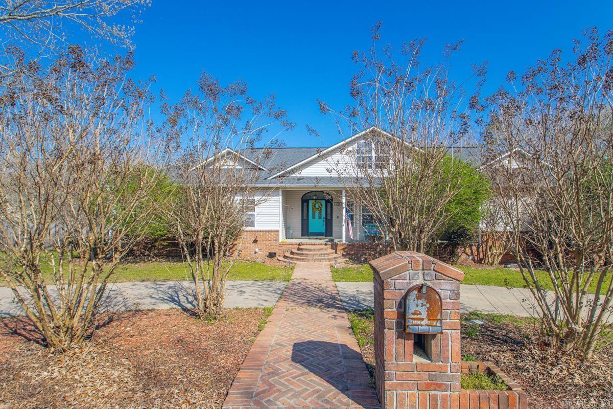 NORTH HILLS - Residential