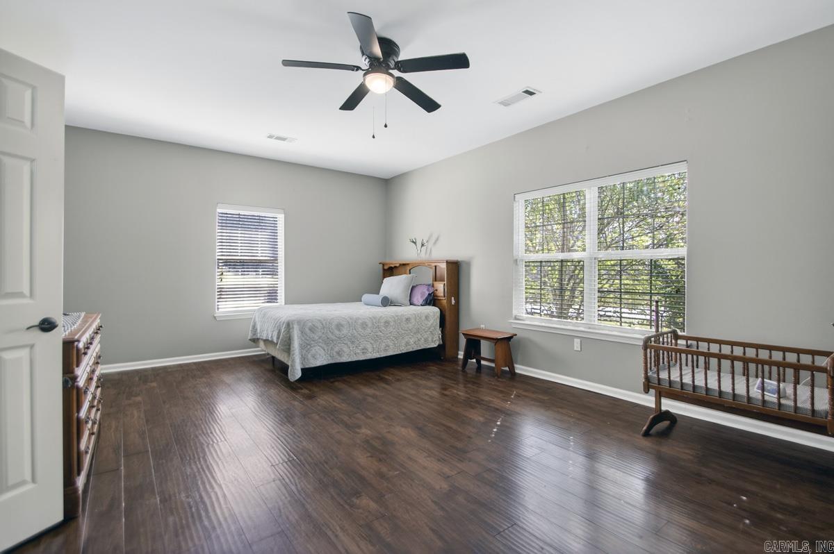 NORTH HILLS - Residential