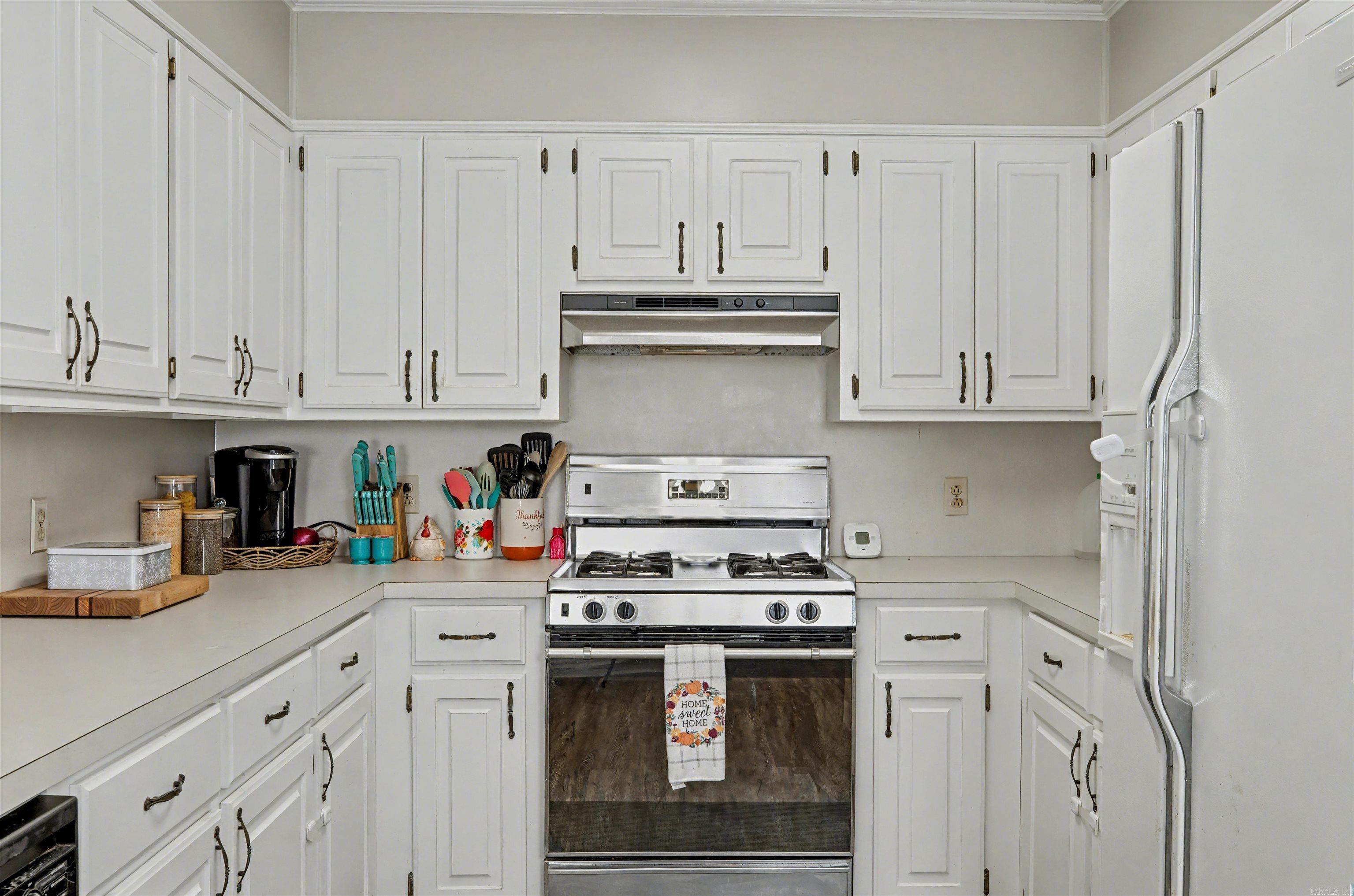 MCNEW RLTY CO ADD - Residential