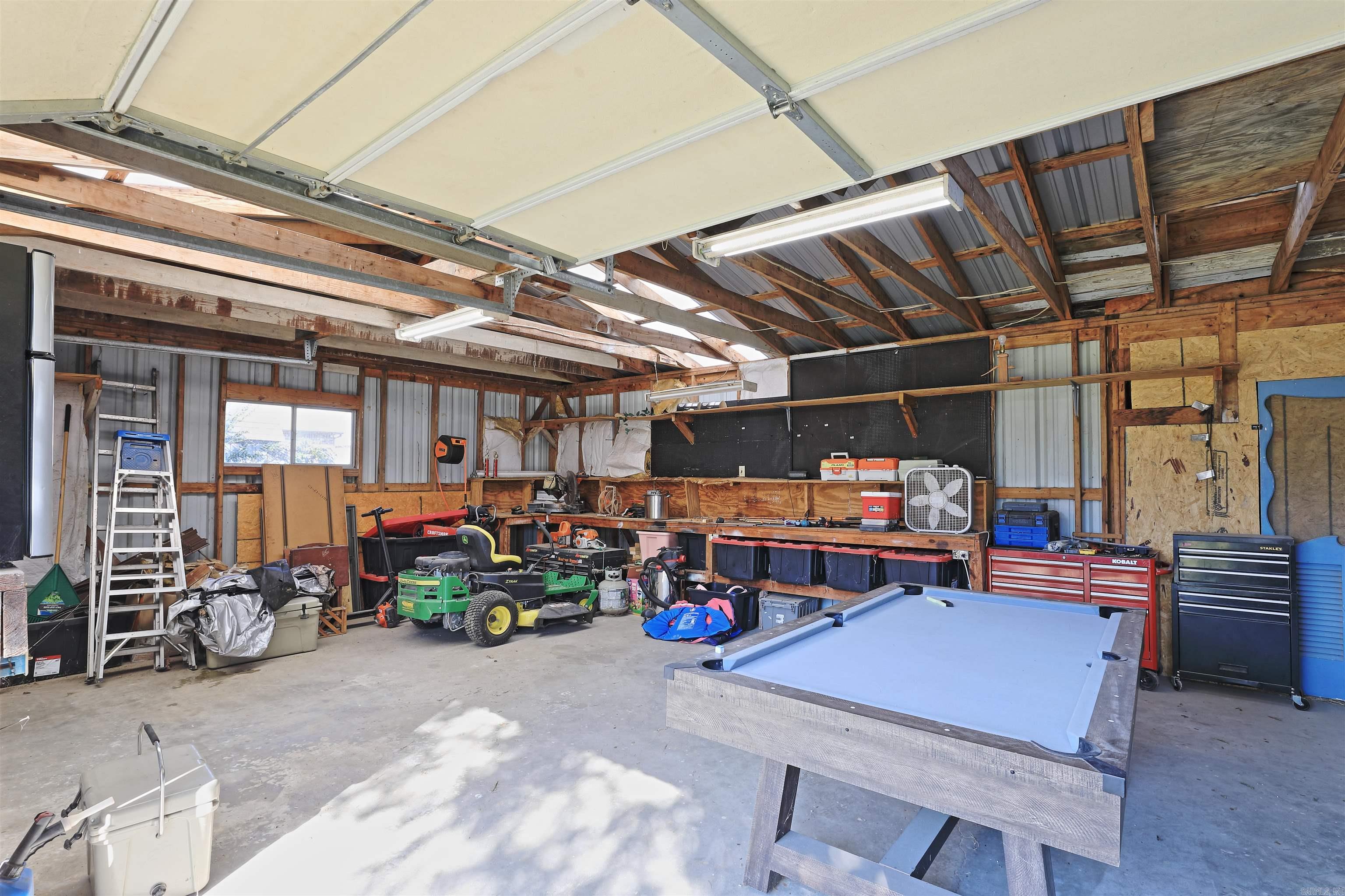 MCNEW RLTY CO ADD - Residential