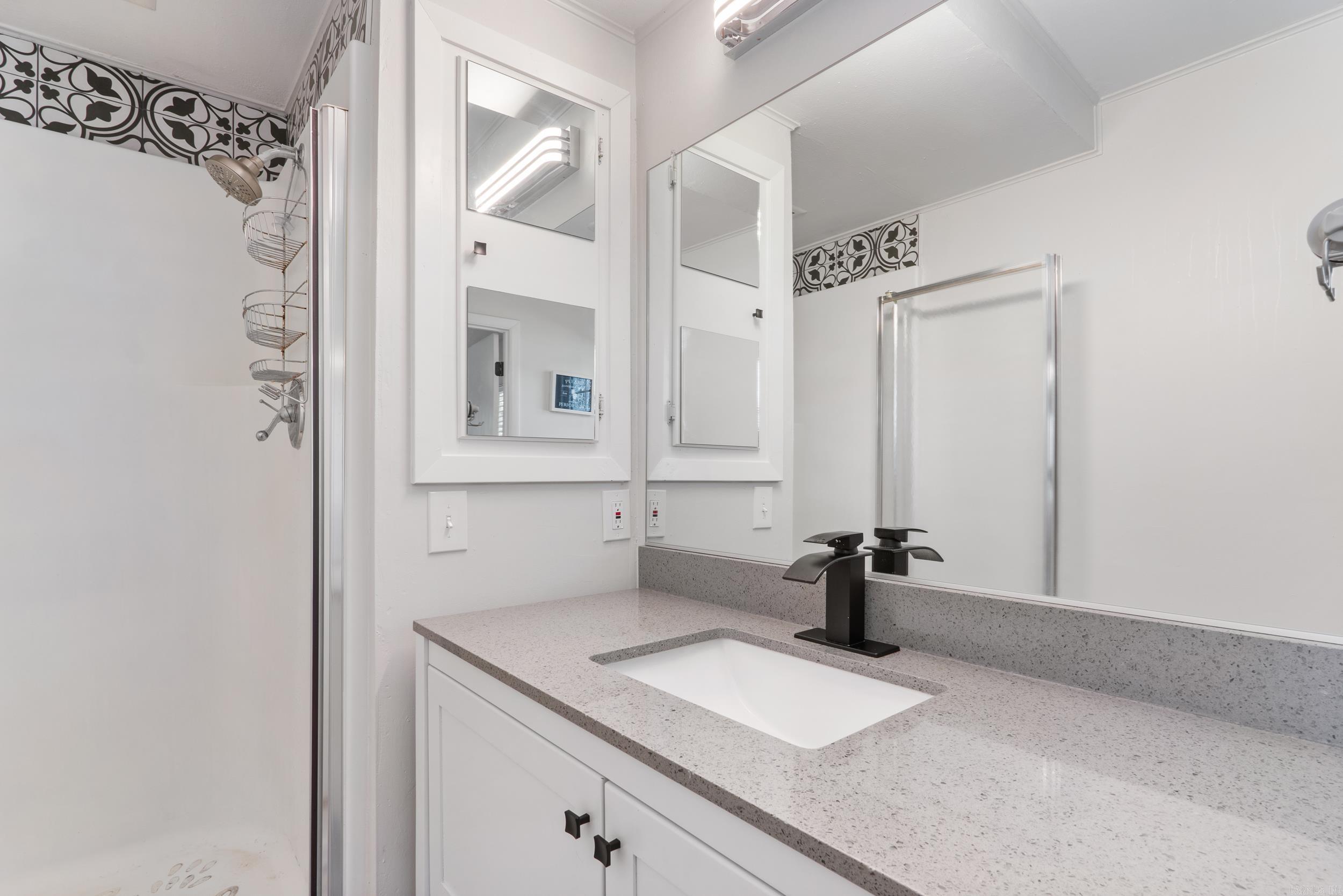 TREASURE HILL - Residential