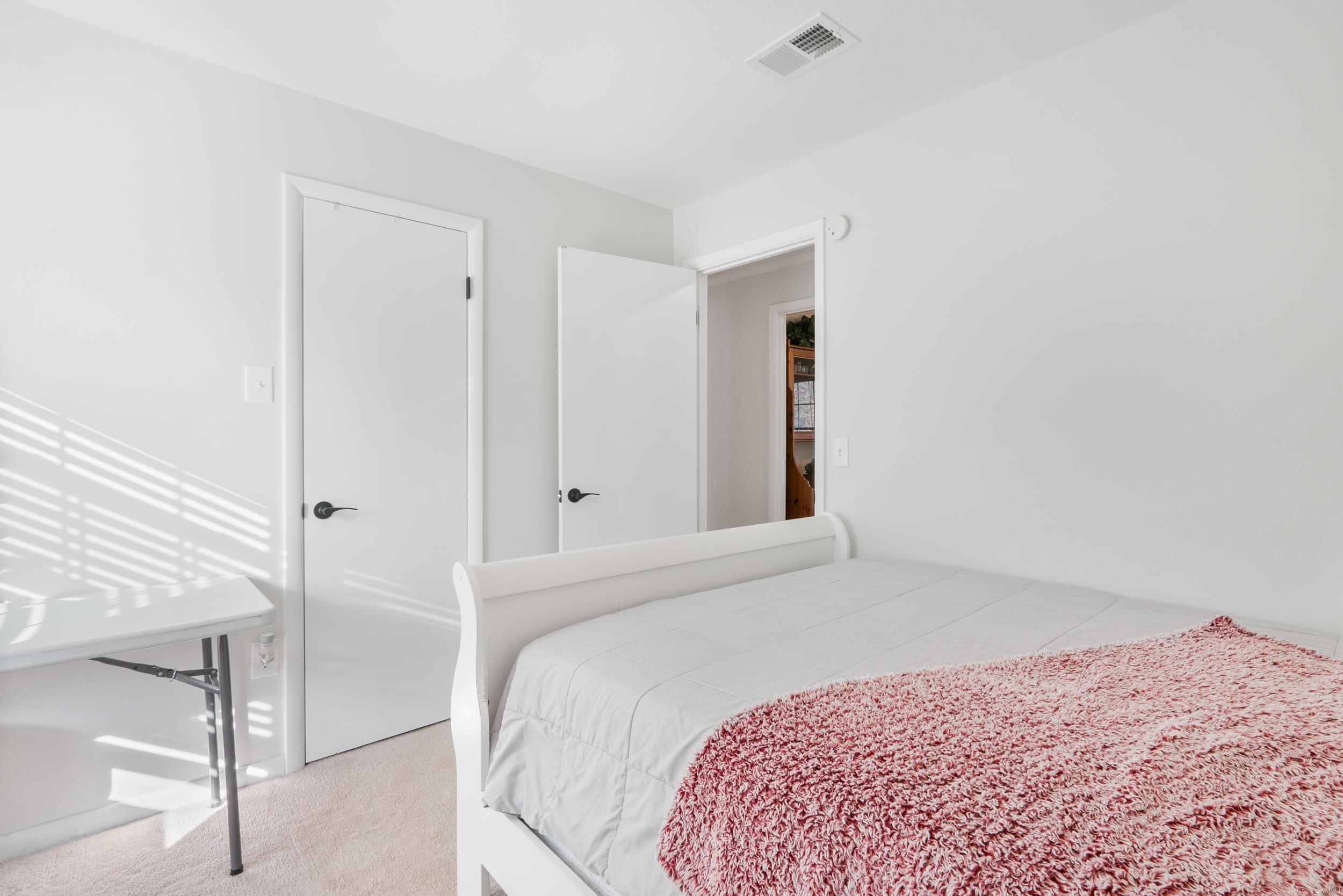 TREASURE HILL - Residential