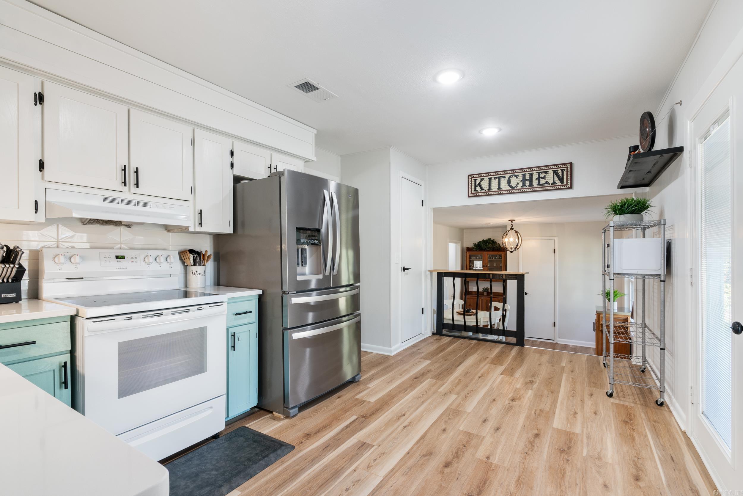 TREASURE HILL - Residential