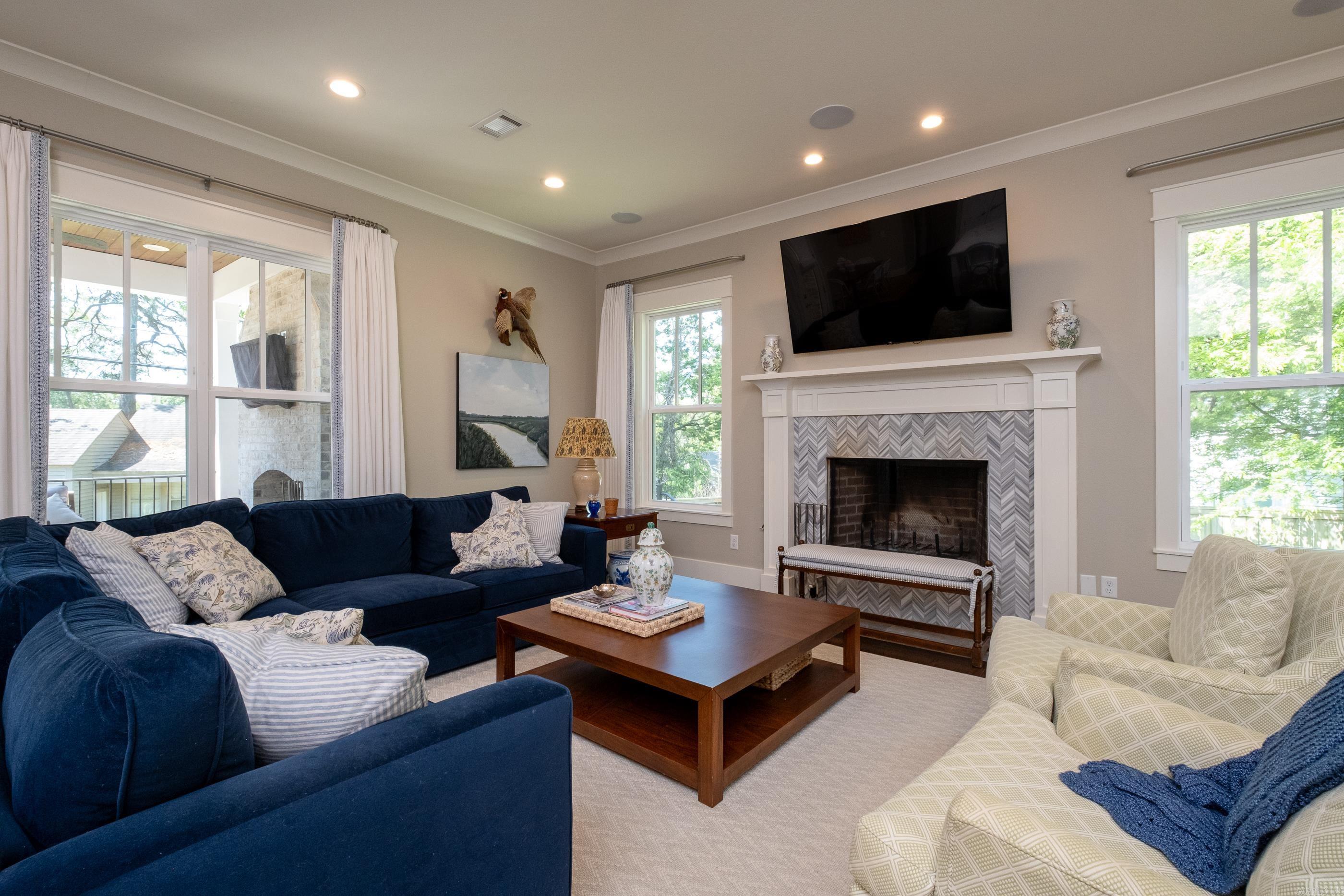 WESTOVER HILLS - Residential