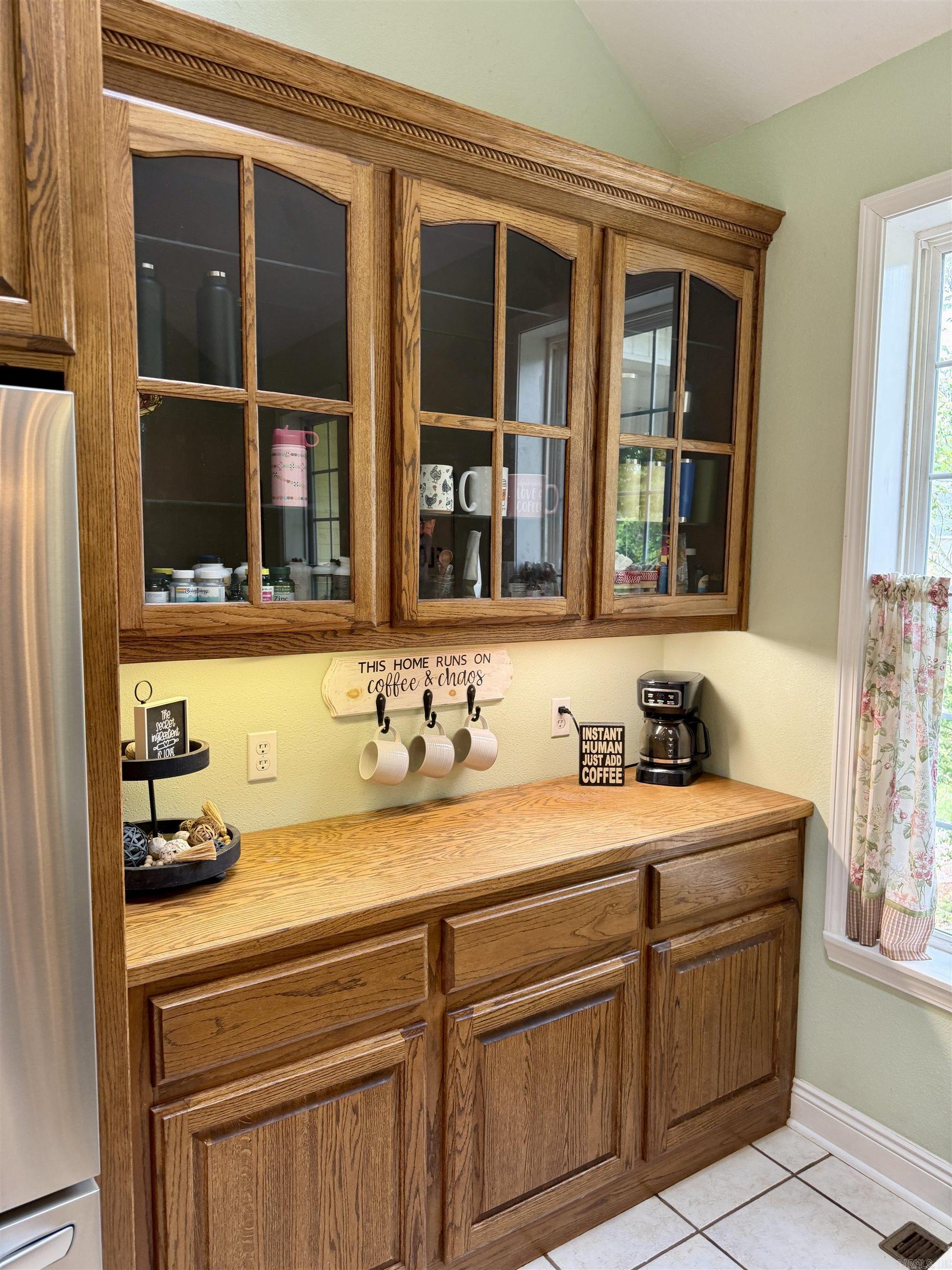 ROCK WALL HEIGHTS - Residential