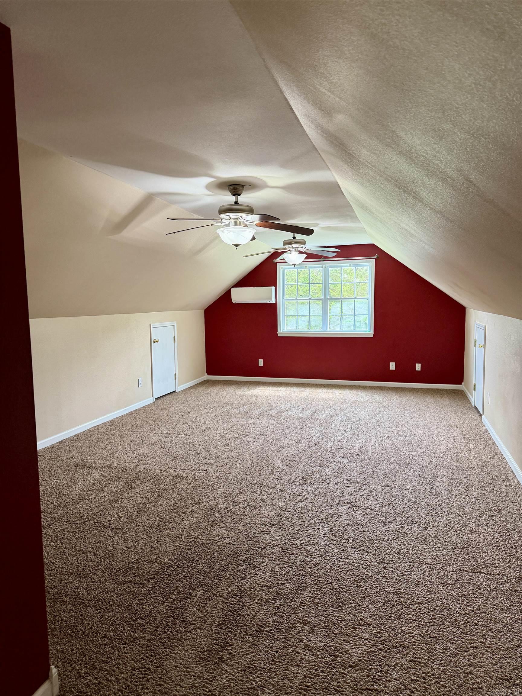 ROCK WALL HEIGHTS - Residential