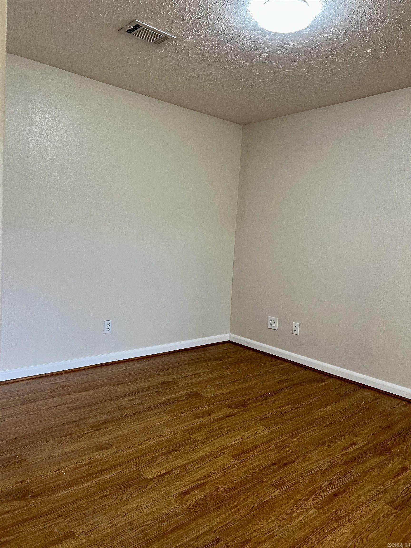 River Drive Estates South - Residential