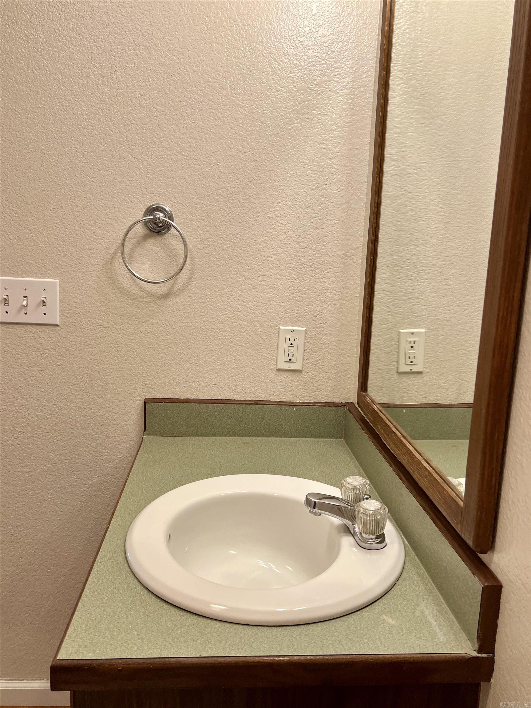 River Drive Estates South - Residential