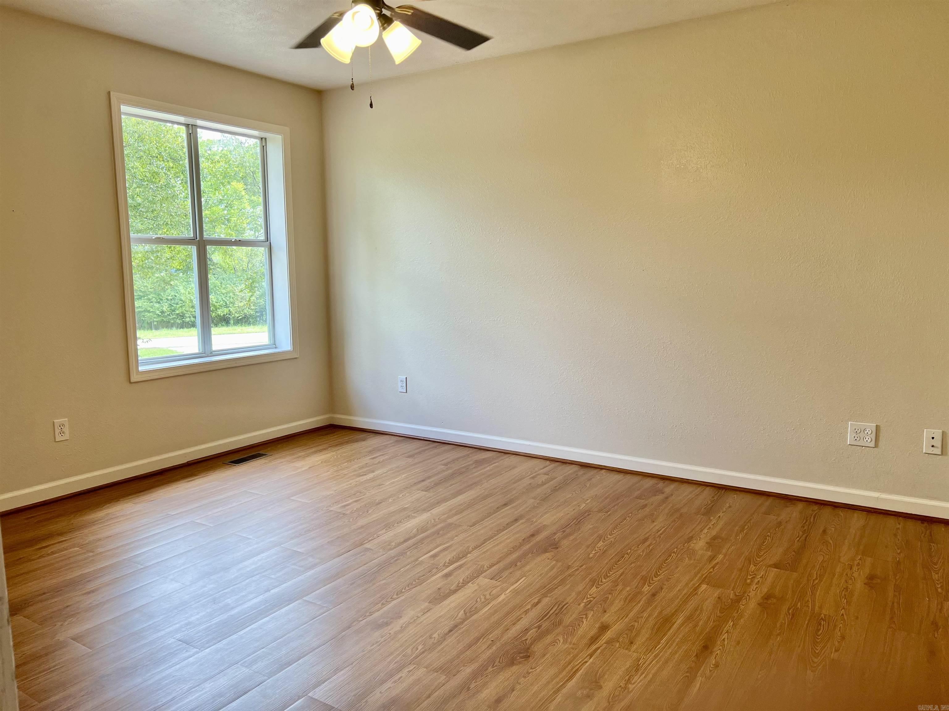 River Drive Estates South - Residential