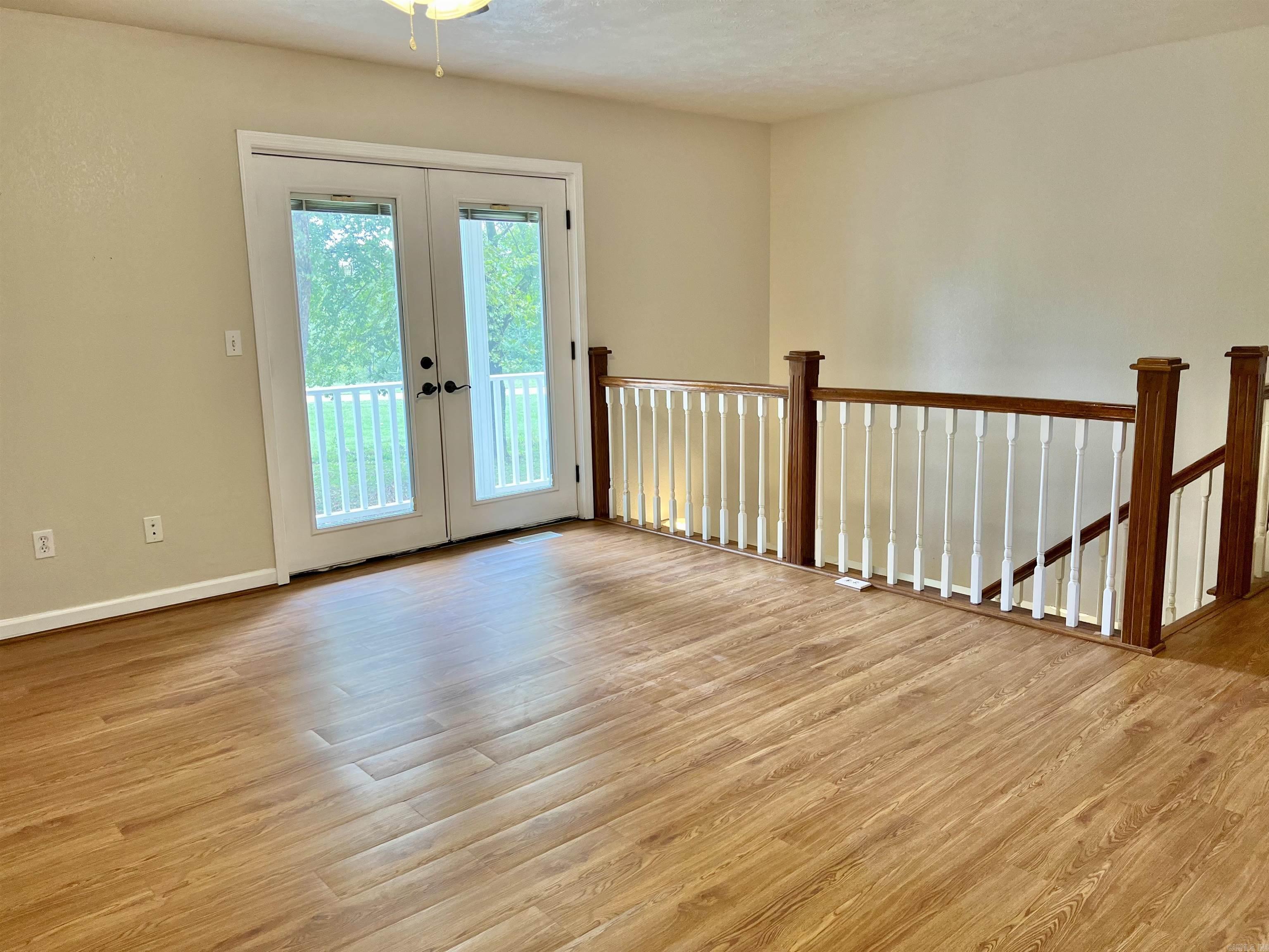 River Drive Estates South - Residential